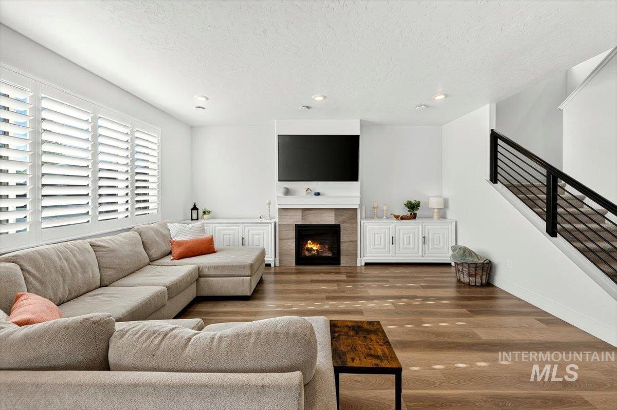 5422 S Perlite Ave., Meridian, Idaho 83642, 4 Bedrooms, 2.5 Bathrooms, Residential For Sale, Price $615,000, 98993240