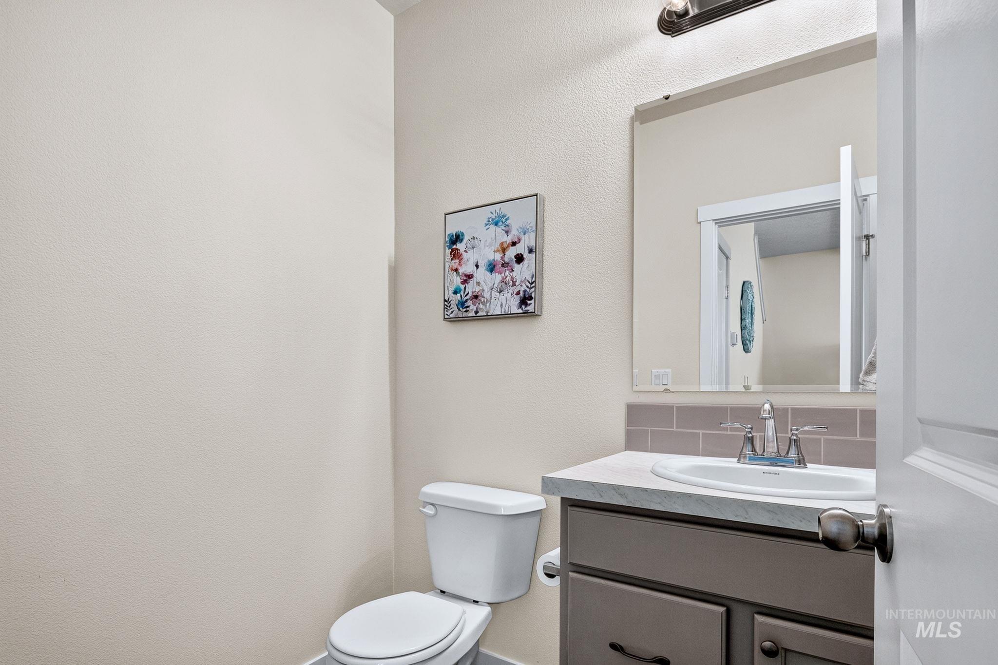 10739 W Brownstone Ln, Boise, Idaho 83709, 3 Bedrooms, 2.5 Bathrooms, Residential For Sale, Price $355,000,MLS 98993242
