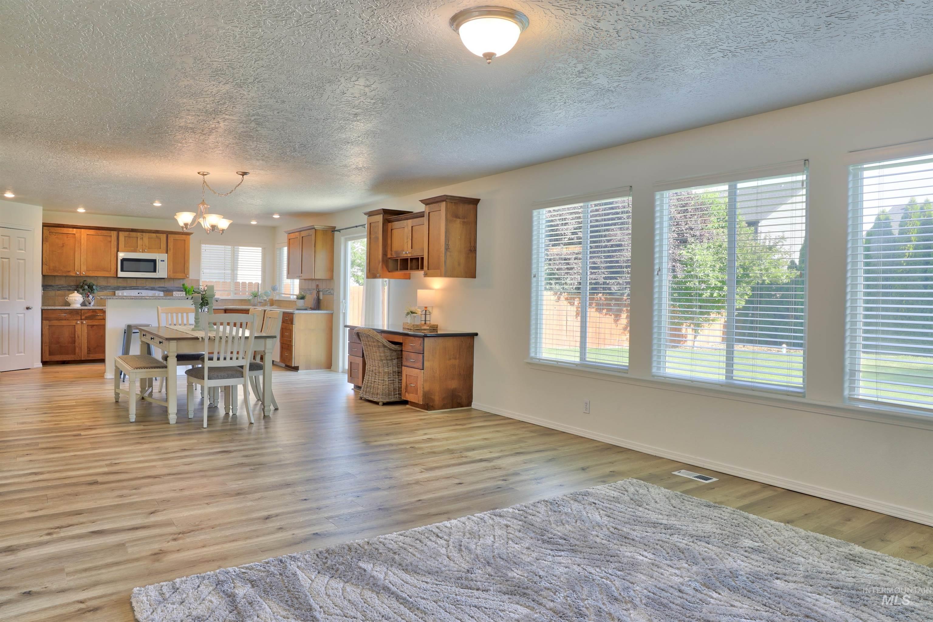 2856 W Lost Rapids Dr, Meridian, Idaho 83646, 4 Bedrooms, 2.5 Bathrooms, Residential For Sale, Price $589,000,MLS 98993243