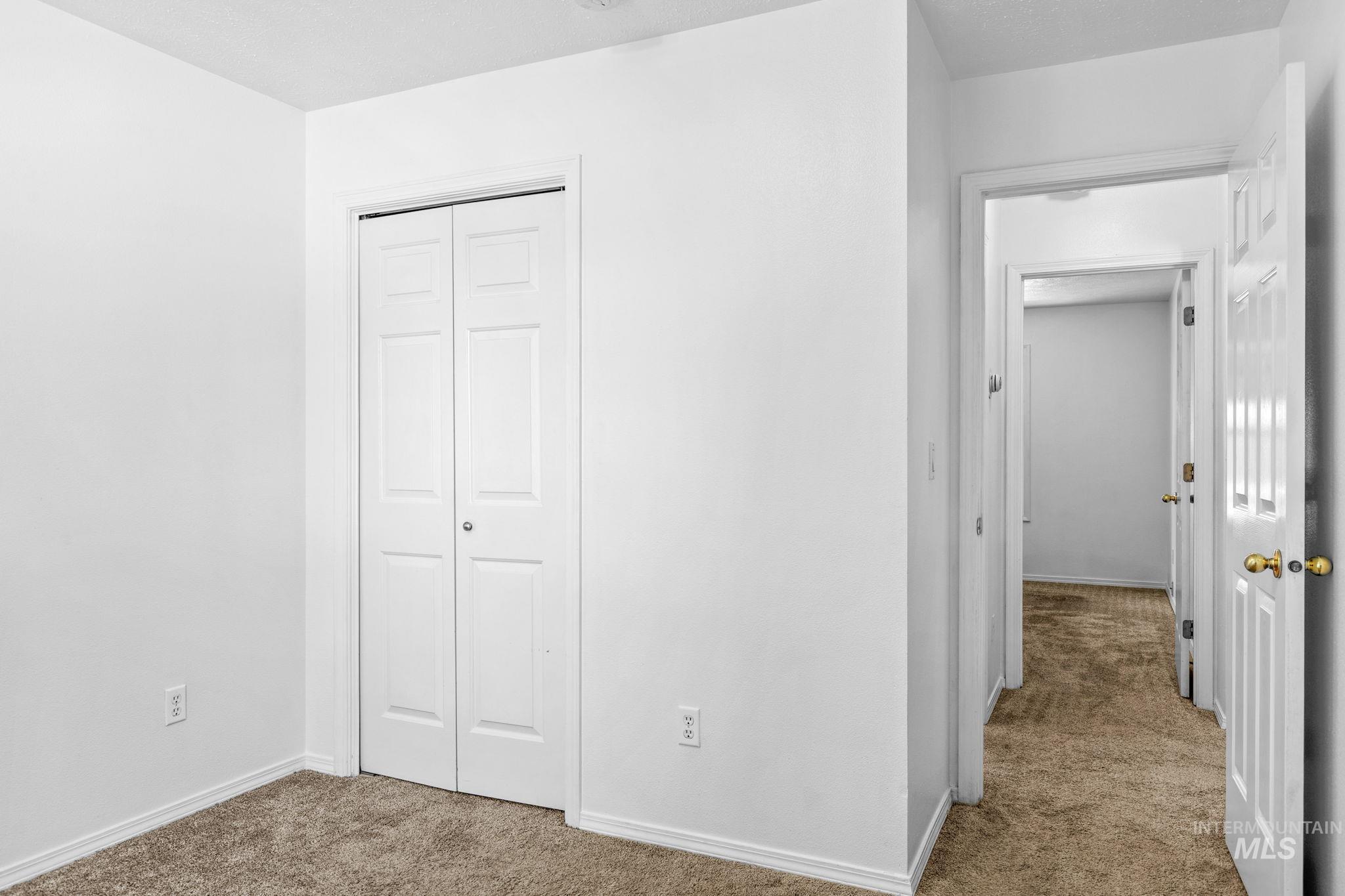 525 E Pennsylvania Ct, Nampa, Idaho 83686, 3 Bedrooms, 2 Bathrooms, Residential For Sale, Price $350,000,MLS 98993244