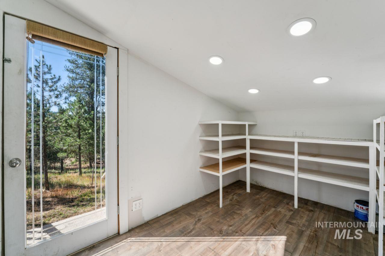 100 Grimes Pass Rd, Idaho City, Idaho 83631, 4 Bedrooms, 1 Bathroom, Residential For Sale, Price $400,000,MLS 98993245