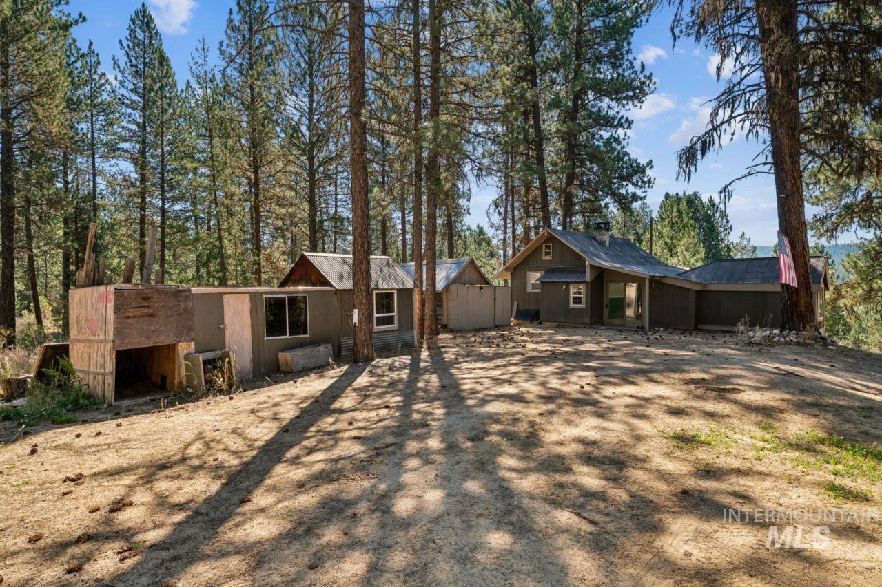 100 Grimes Pass Rd, Idaho City, Idaho 83631, 4 Bedrooms, 1 Bathroom, Residential For Sale, Price $400,000,MLS 98993245