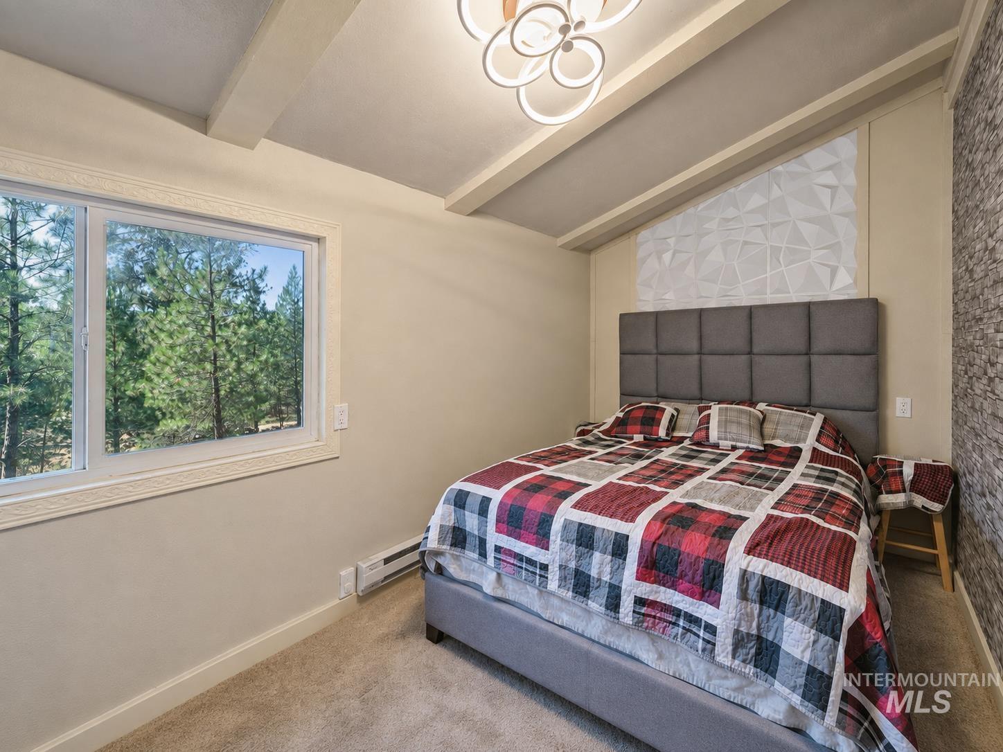 100 Grimes Pass Rd, Idaho City, Idaho 83631, 4 Bedrooms, 1 Bathroom, Residential For Sale, Price $365,000,MLS 98993246