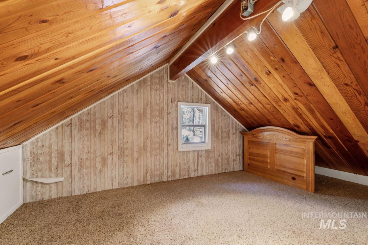 100 Grimes Pass Rd, Idaho City, Idaho 83631, 4 Bedrooms, 1 Bathroom, Residential For Sale, Price $400,000,MLS 98993246