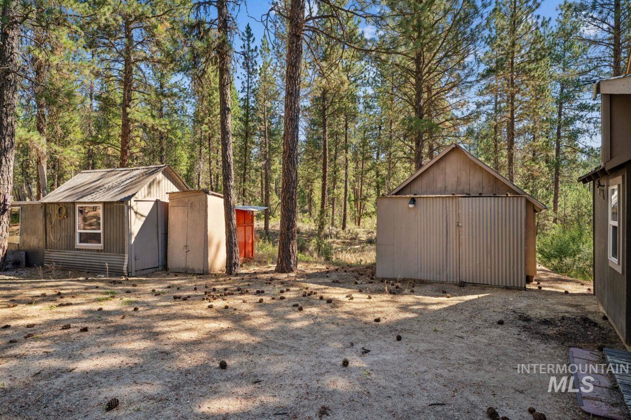 100 Grimes Pass Rd, Idaho City, Idaho 83631, 4 Bedrooms, 1 Bathroom, Residential For Sale, Price $400,000,MLS 98993246
