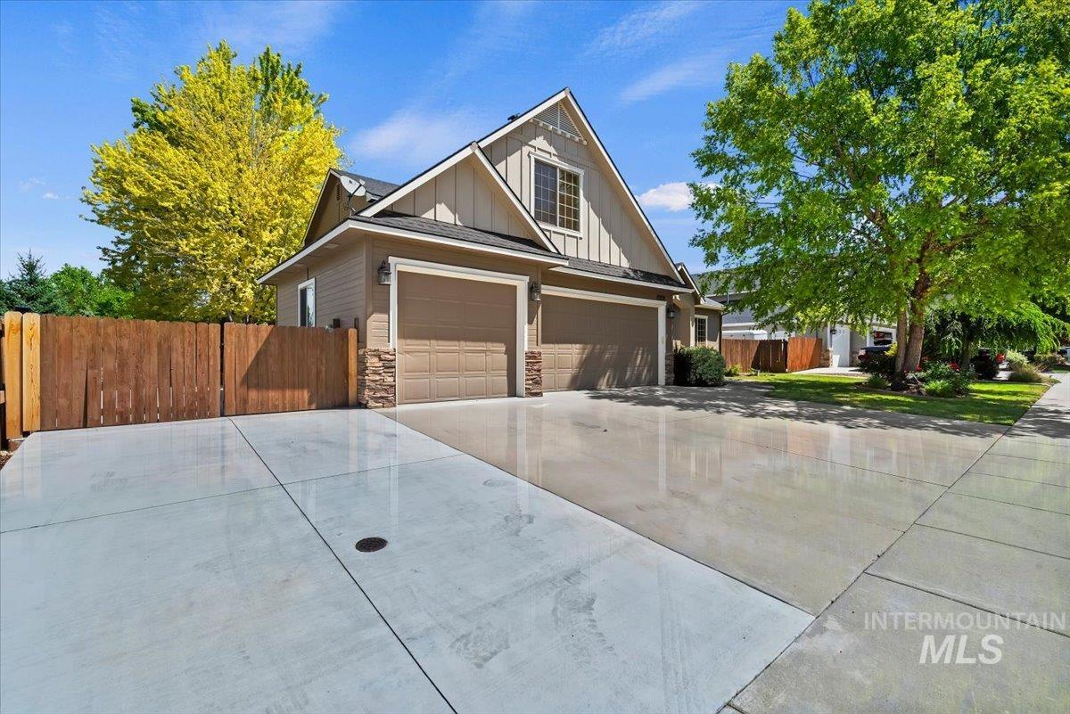 12830 W Mardia Street, Boise, Idaho 83709, 4 Bedrooms, 2.5 Bathrooms, Residential For Sale, Price $665,000, 98993247