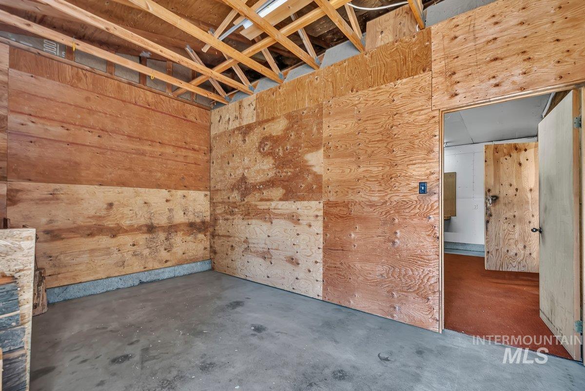 587 Monte Vista Dr., Emmett, Idaho 83617-3715, 4 Bedrooms, 2 Bathrooms, Residential For Sale, Price $344,900,MLS 98993248
