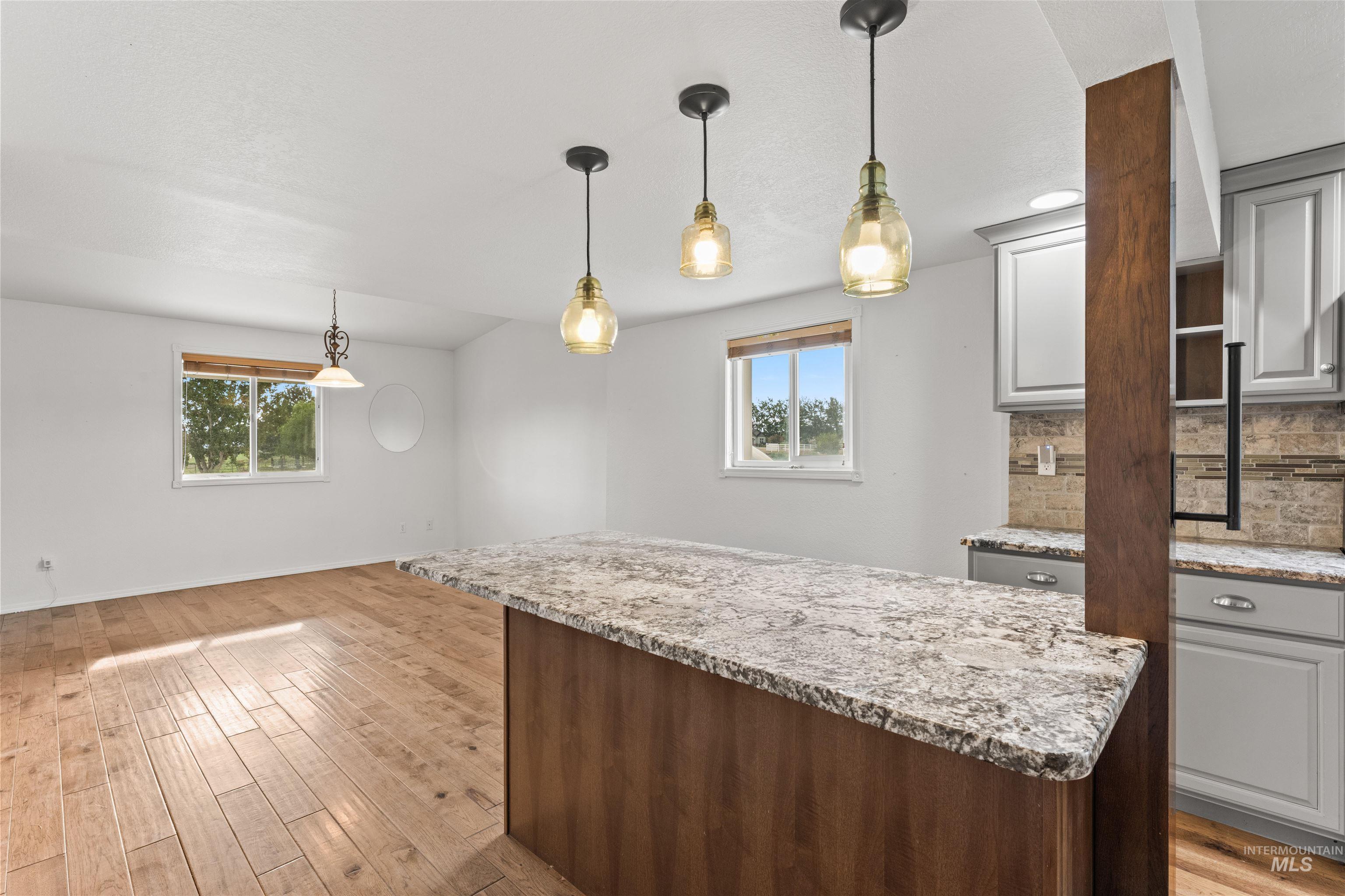 17441 Upper Pleasant Ridge Rd, Caldwell, Idaho 83607, 5 Bedrooms, 2 Bathrooms, Residential For Sale, Price $675,000, 98993249