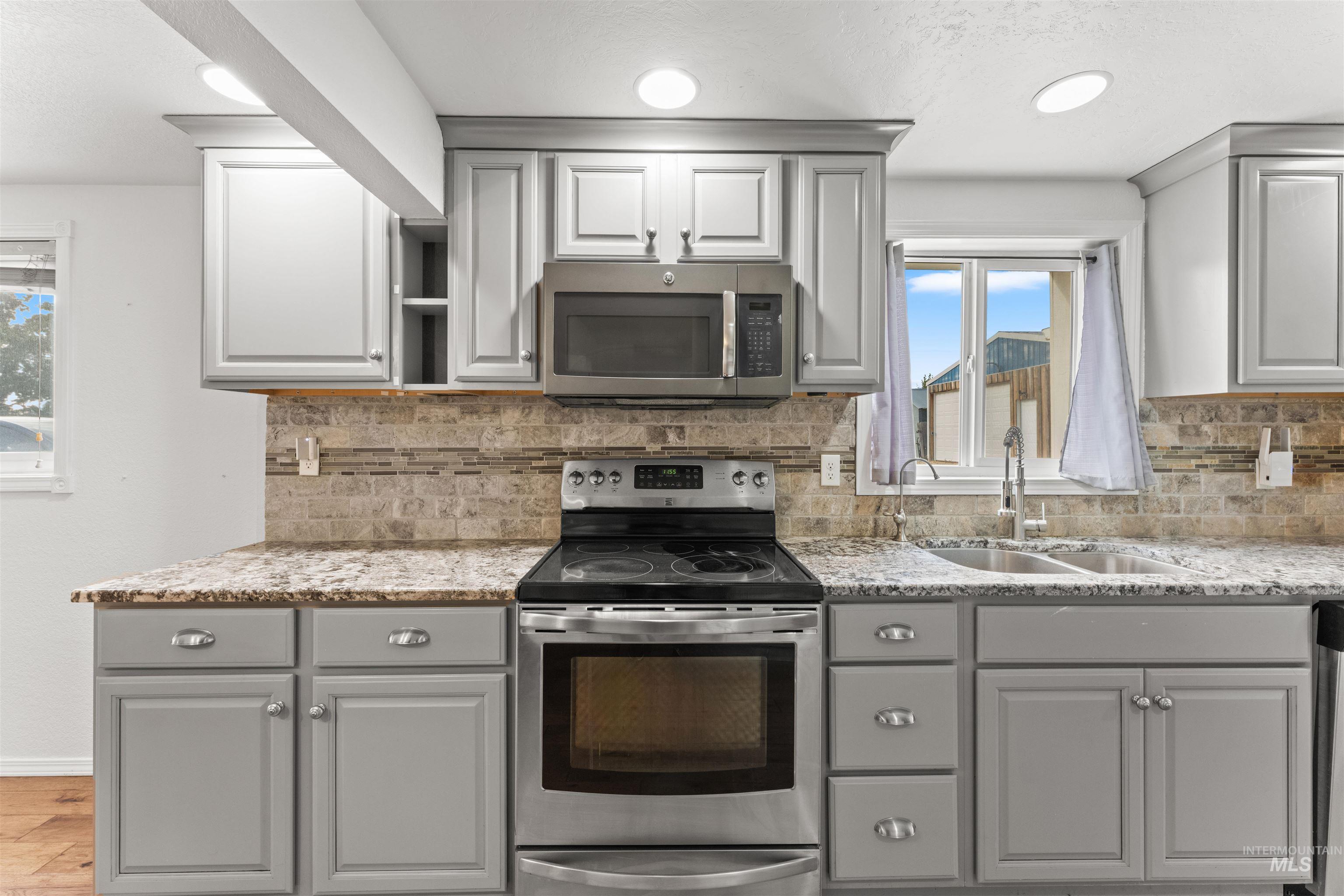 17441 Upper Pleasant Ridge Rd, Caldwell, Idaho 83607, 5 Bedrooms, 2 Bathrooms, Residential For Sale, Price $675,000, 98993249