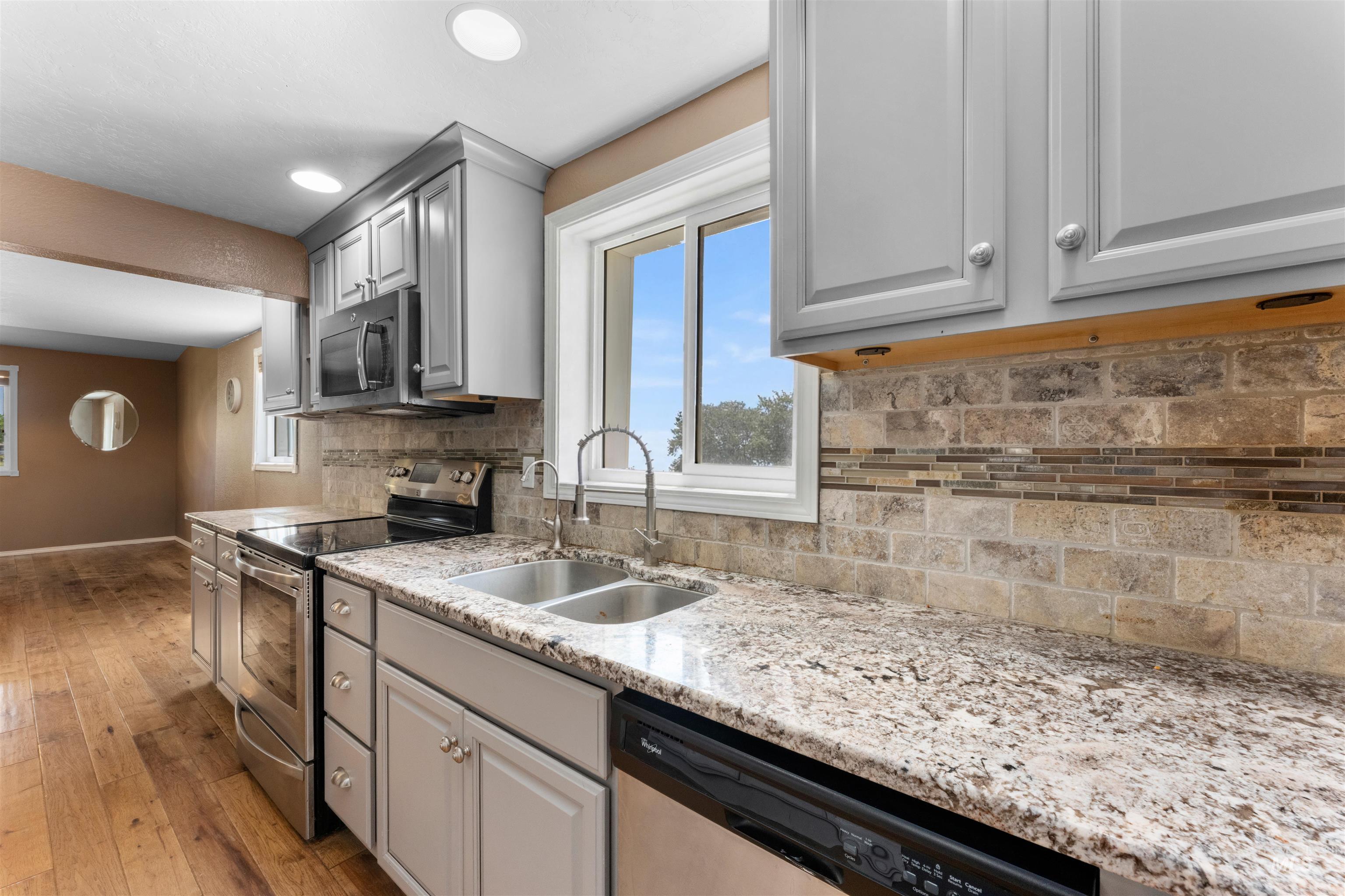 17441 Upper Pleasant Ridge Rd, Caldwell, Idaho 83607, 5 Bedrooms, 2 Bathrooms, Residential For Sale, Price $675,000,MLS 98993249