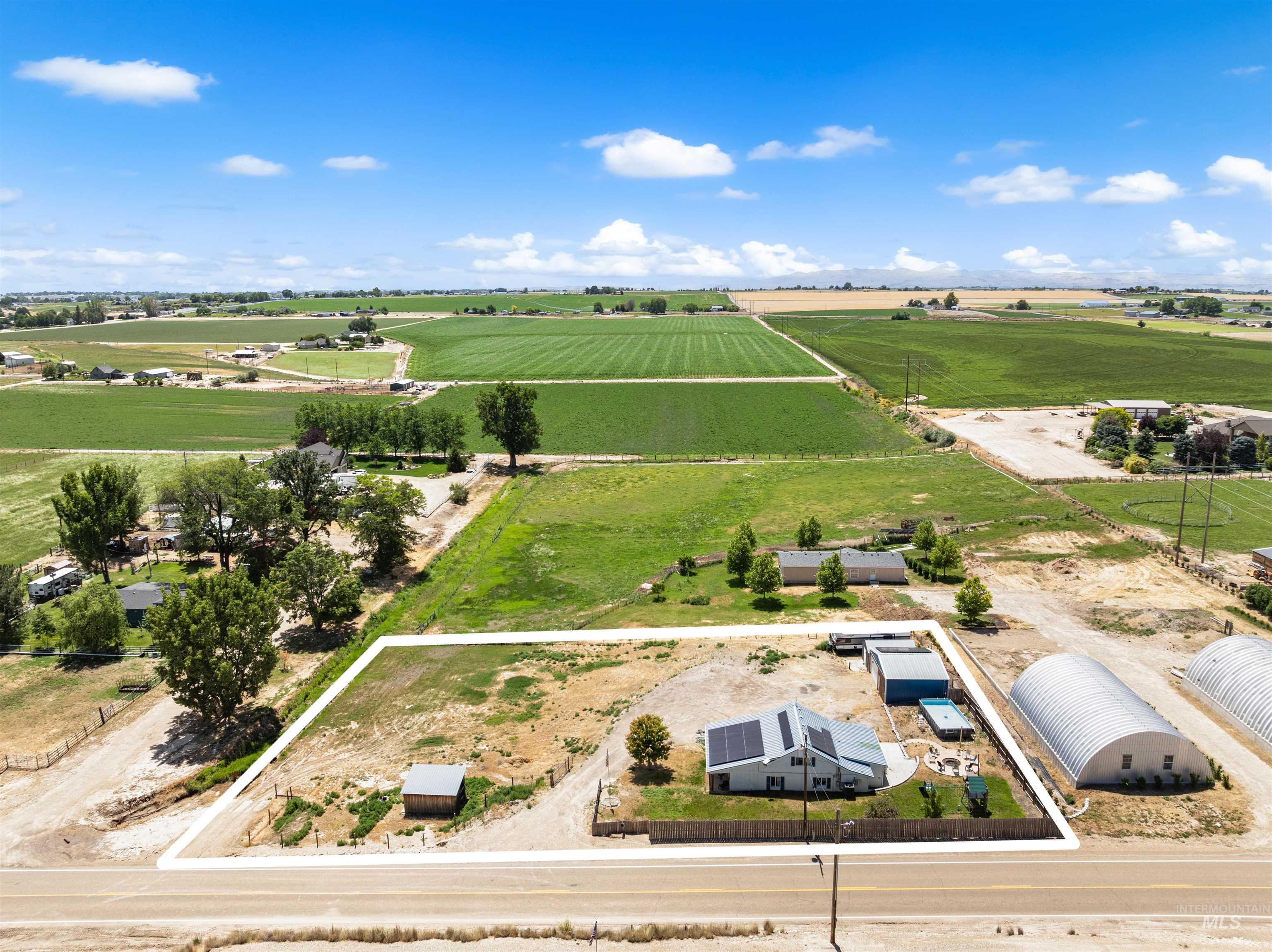 17441 Upper Pleasant Ridge Rd, Caldwell, Idaho 83607, 5 Bedrooms, 2 Bathrooms, Residential For Sale, Price $675,000,MLS 98993249