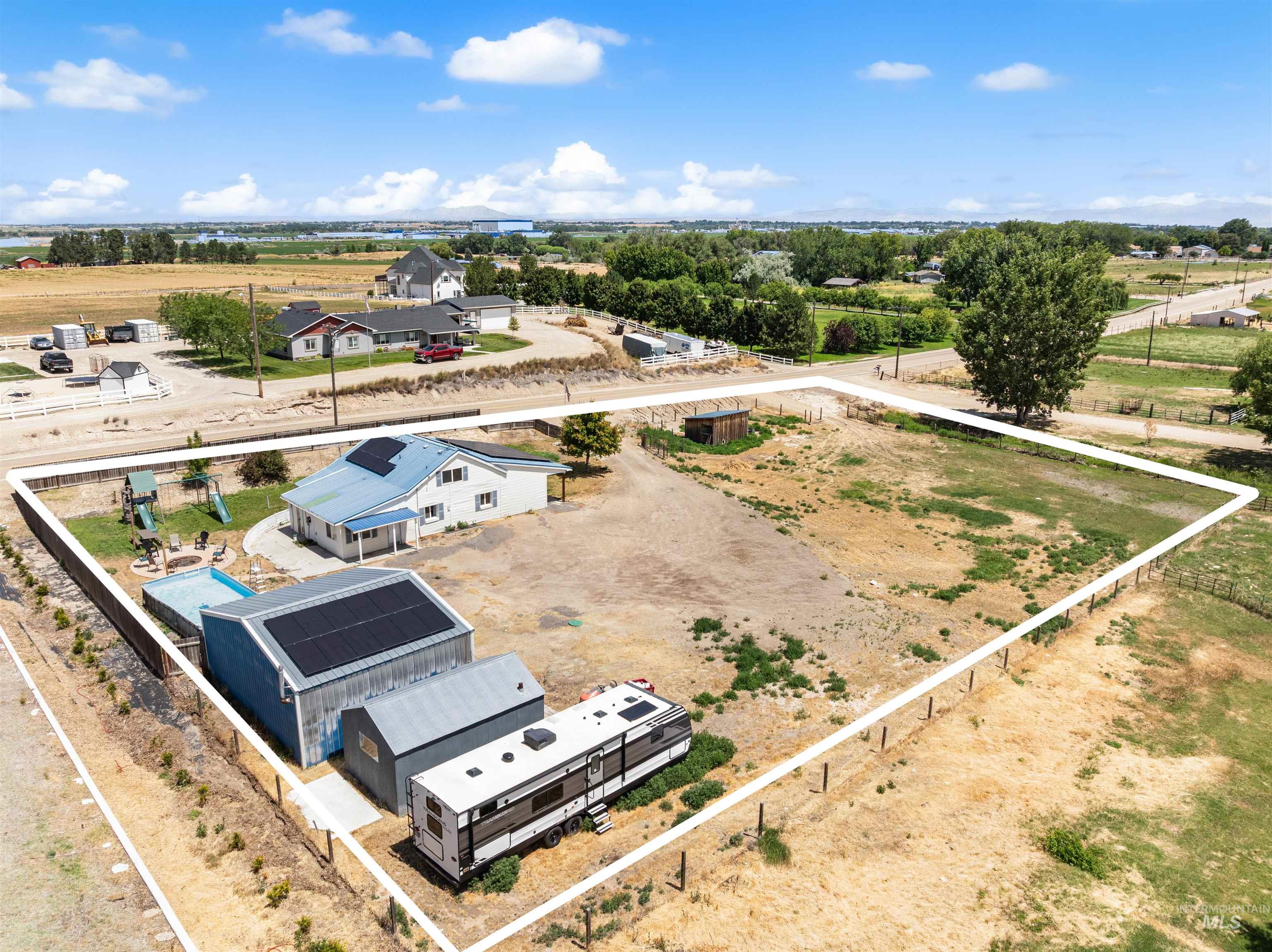 17441 Upper Pleasant Ridge Rd, Caldwell, Idaho 83607, 5 Bedrooms, 2 Bathrooms, Residential For Sale, Price $675,000,MLS 98993249