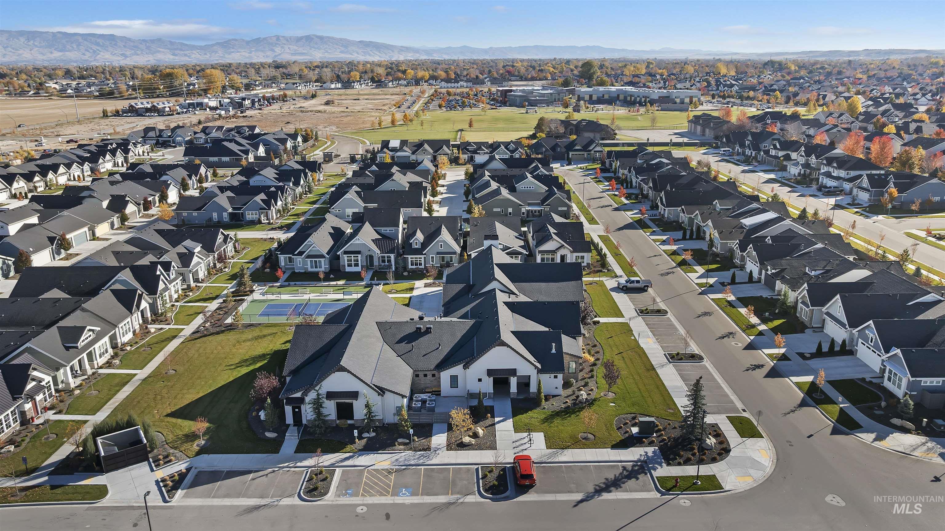 5038 S Palatino Ln, Meridian, Idaho 83642, 3 Bedrooms, 2.5 Bathrooms, Residential For Sale, Price $572,500, 98993251