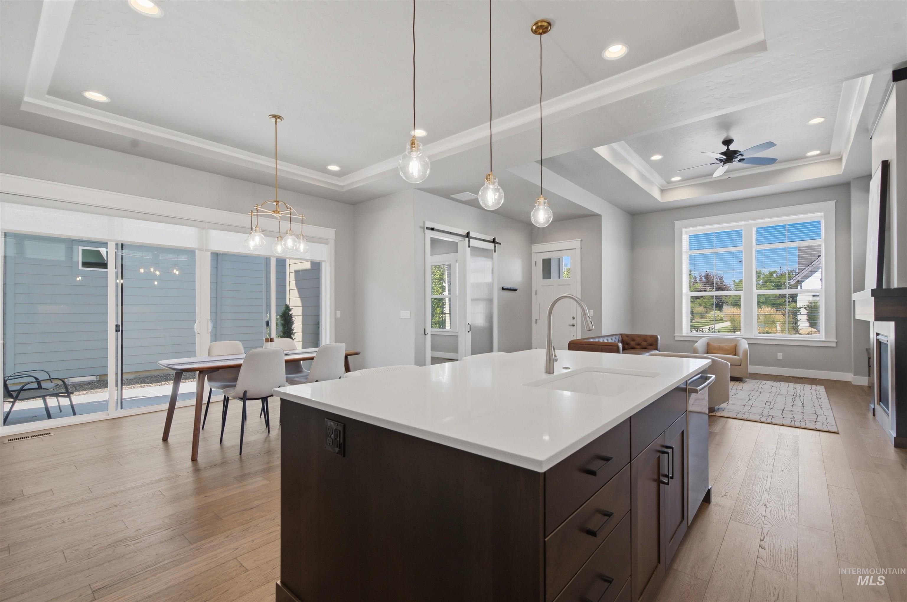 5038 S Palatino Ln, Meridian, Idaho 83642, 3 Bedrooms, 2.5 Bathrooms, Residential For Sale, Price $572,500, 98993251