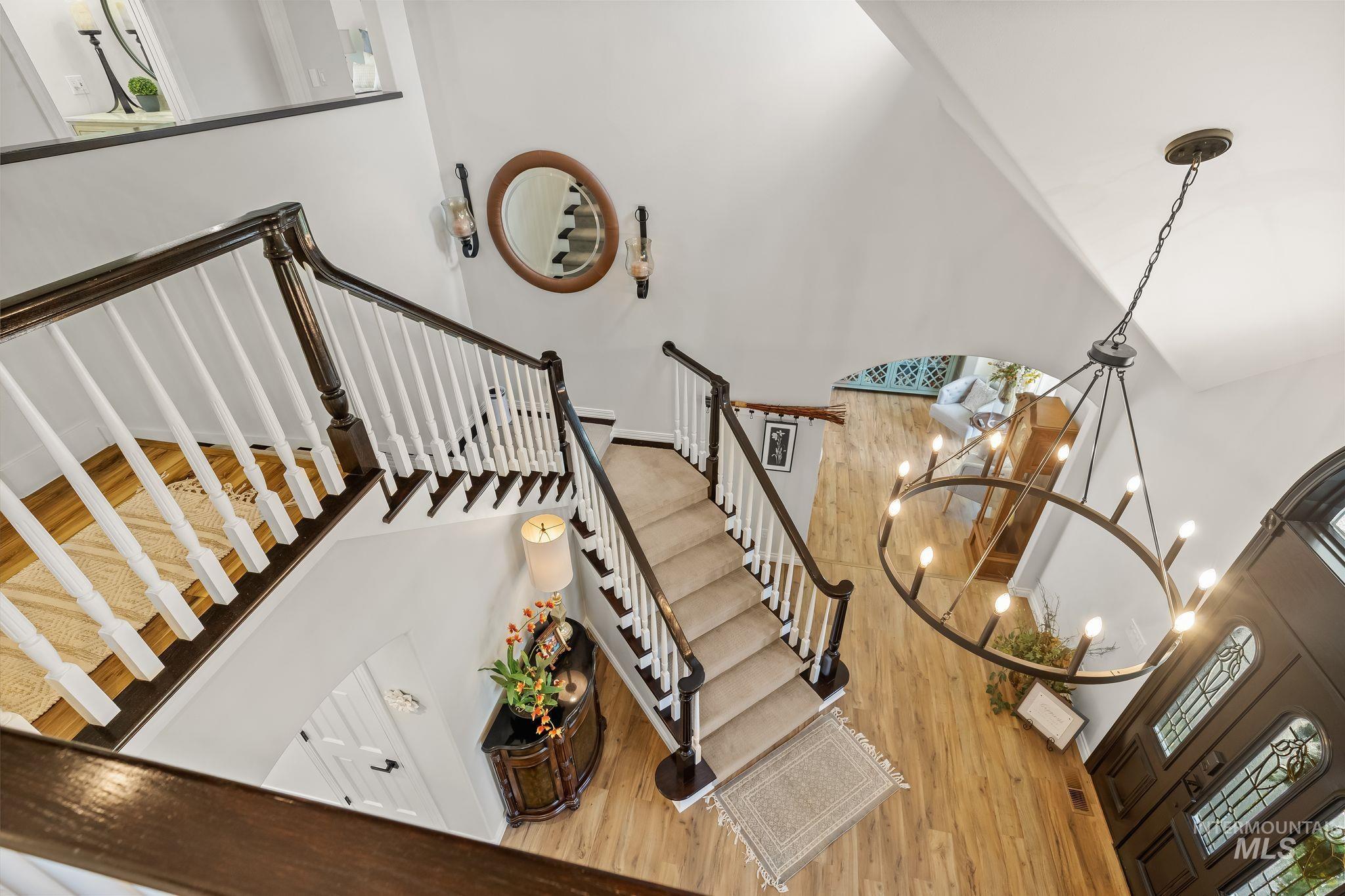 3705 Nicklaus Drive, Clarkston, Washington 99403, 4 Bedrooms, 4 Bathrooms, Residential For Sale, Price $975,000, 98993252