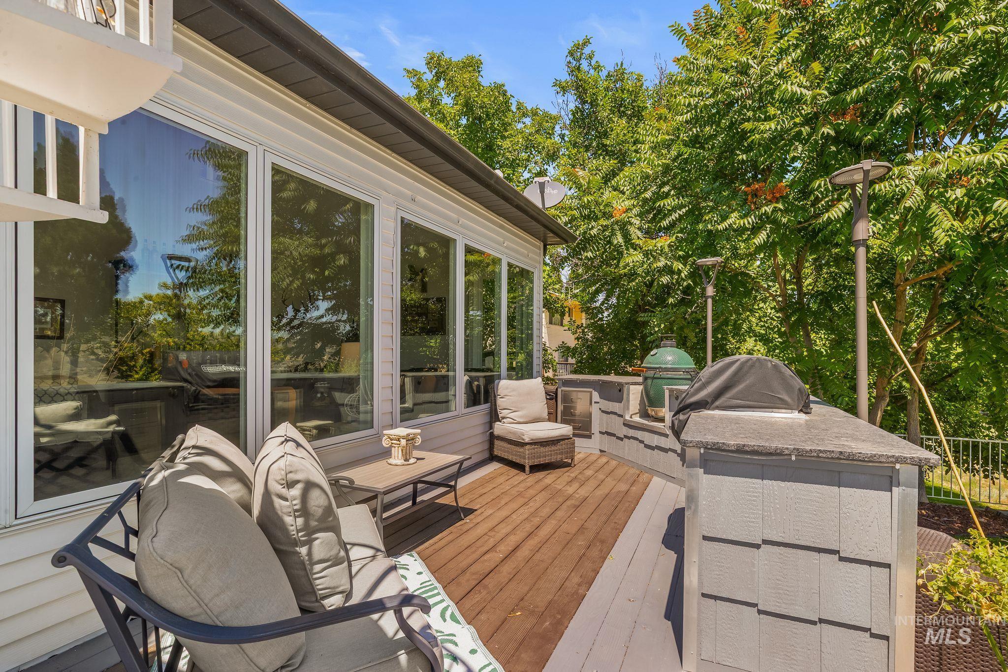 3705 Nicklaus Drive, Clarkston, Washington 99403, 4 Bedrooms, 4 Bathrooms, Residential For Sale, Price $975,000, 98993252