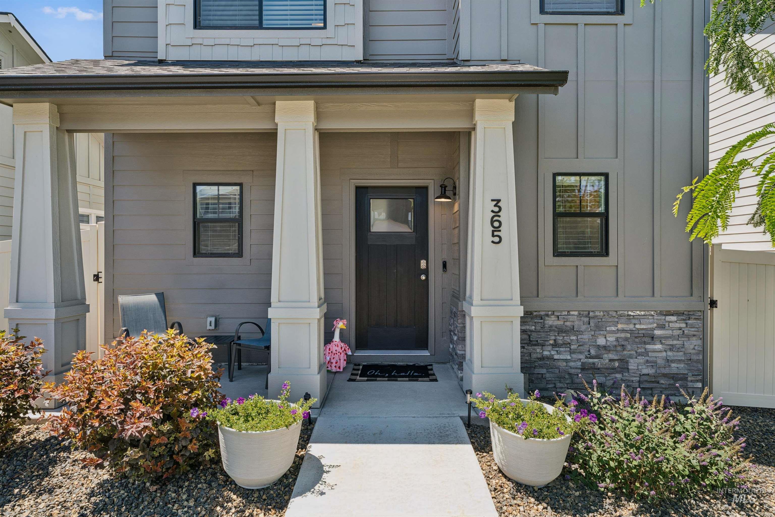 365 S Calf Creek Ave, Meridian, Idaho 83642, 3 Bedrooms, 2.5 Bathrooms, Residential For Sale, Price $430,000, 98993253