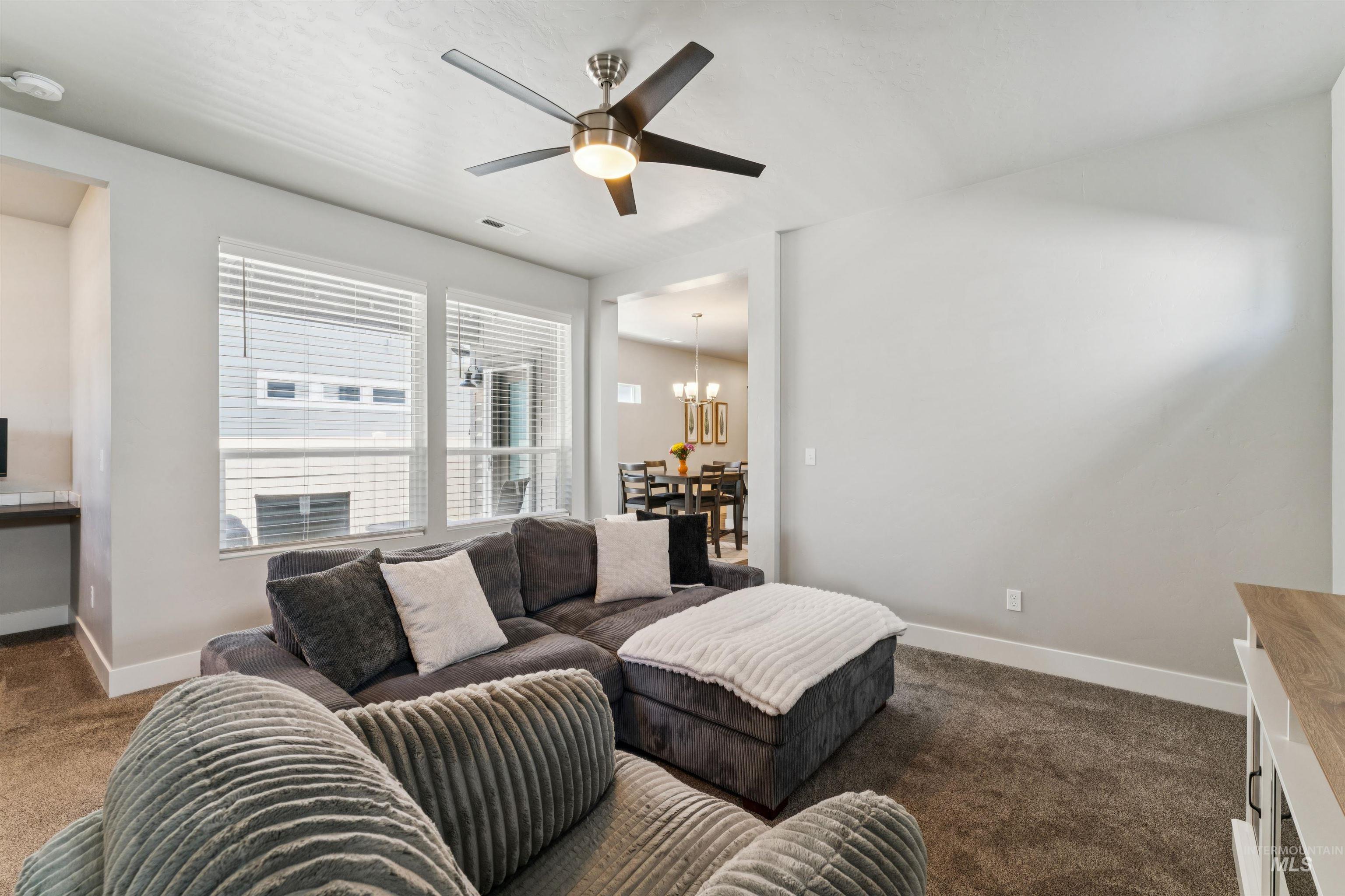 365 S Calf Creek Ave, Meridian, Idaho 83642, 3 Bedrooms, 2.5 Bathrooms, Residential For Sale, Price $430,000, 98993253