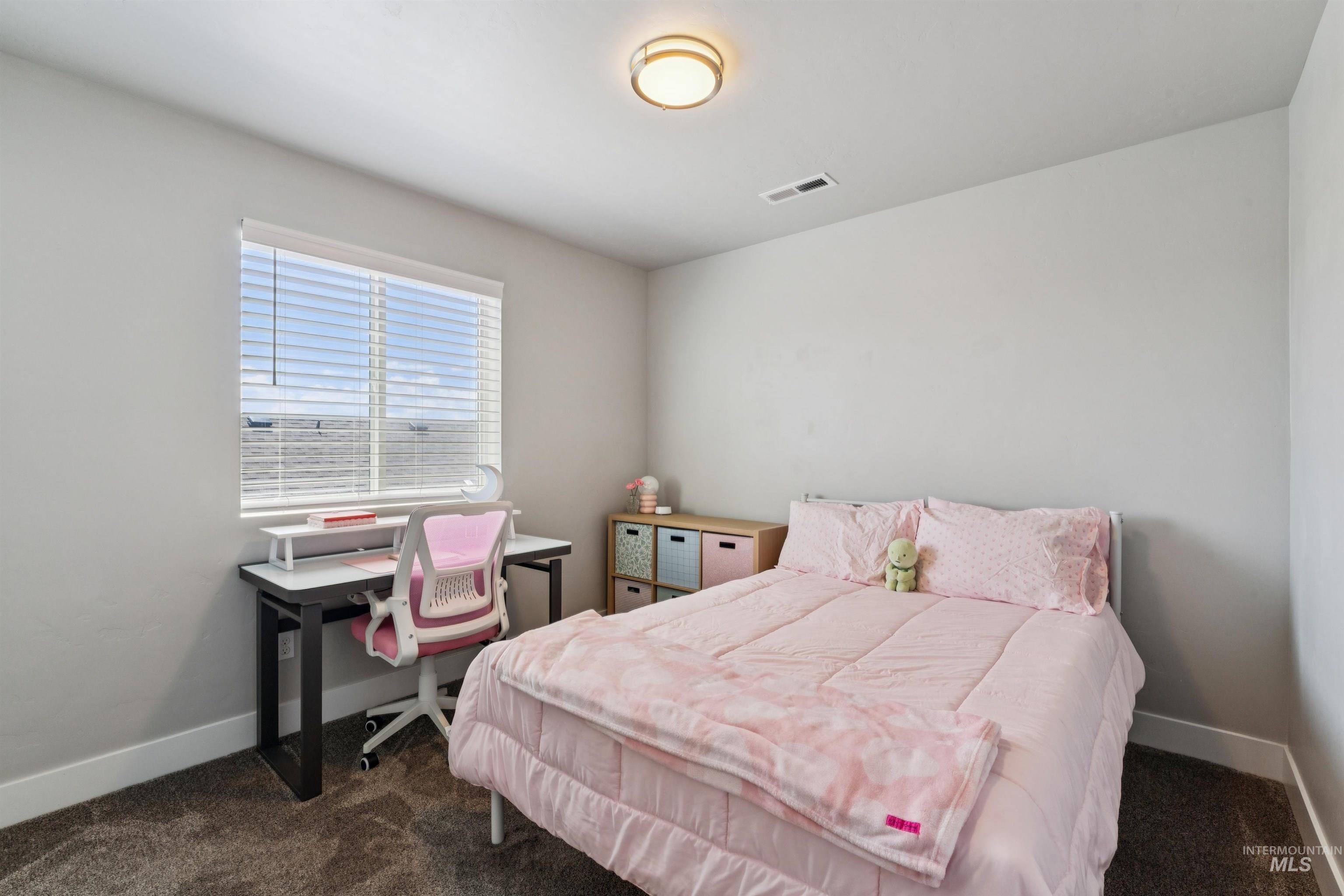 365 S Calf Creek Ave, Meridian, Idaho 83642, 3 Bedrooms, 2.5 Bathrooms, Residential For Sale, Price $430,000, 98993253