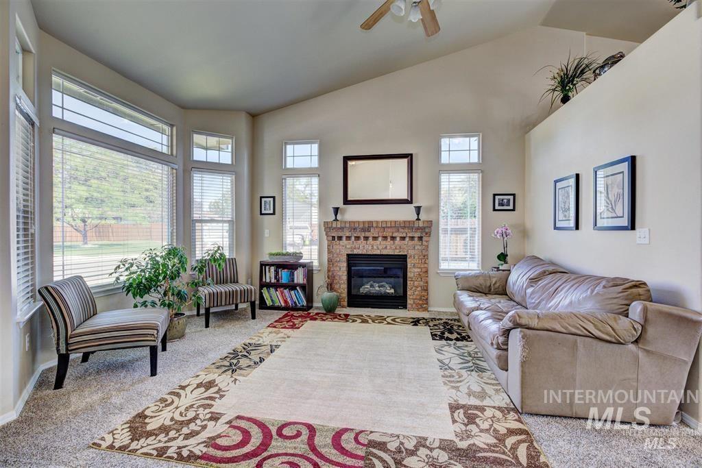 4758 S S Wildbrook Ave, Boise, Idaho 83709, 3 Bedrooms, 2 Bathrooms, Residential For Sale, Price $474,999, 98993256