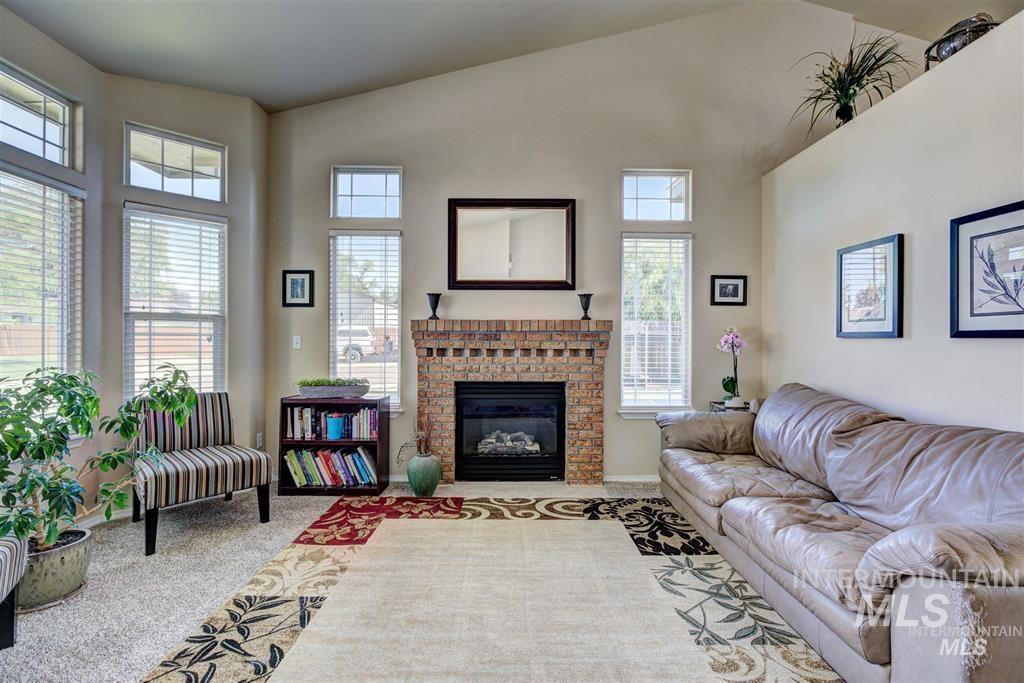 4758 S S Wildbrook Ave, Boise, Idaho 83709, 3 Bedrooms, 2 Bathrooms, Residential For Sale, Price $474,999, 98993256