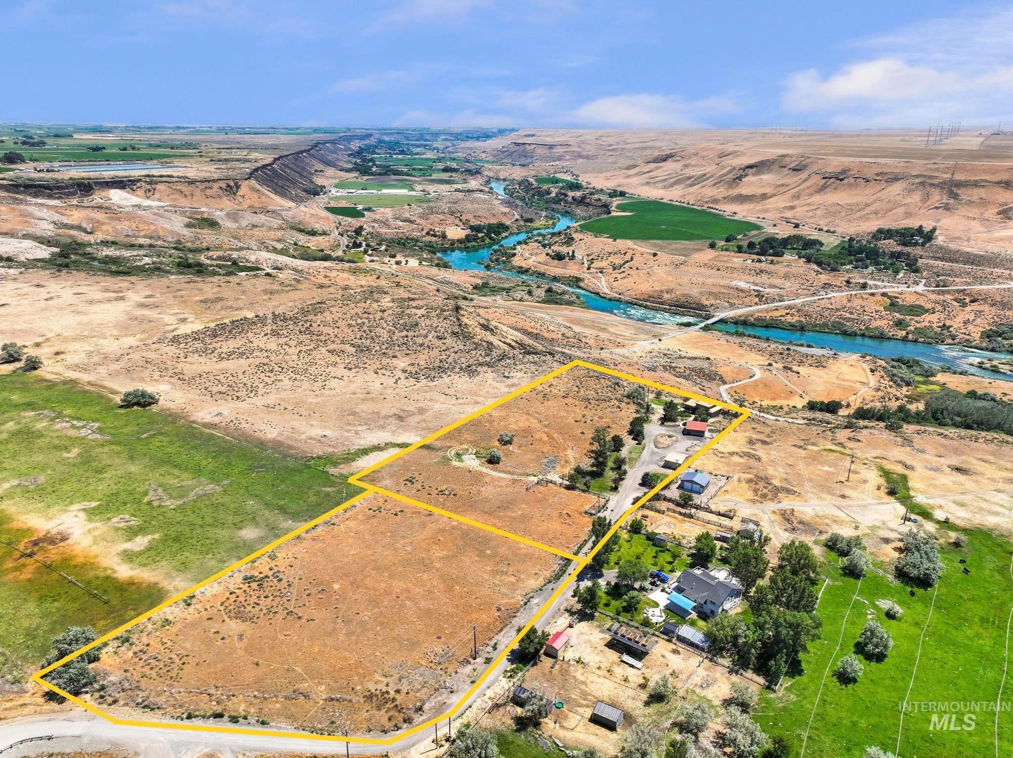 17115 Highway 30, Bliss, Idaho 83314, 5 Bedrooms, 3.5 Bathrooms, Residential For Sale, Price $775,000,MLS 98993257