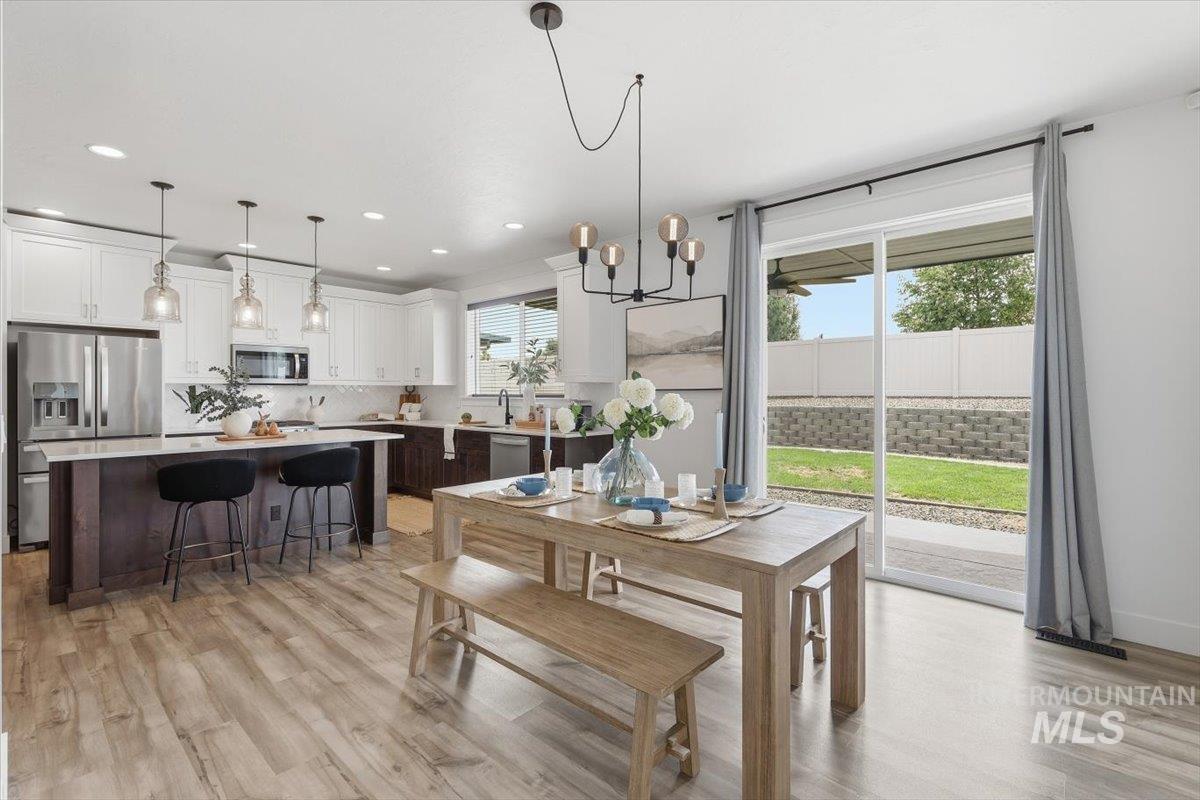 5897 W Riva Capri Street, Meridian, Idaho 83646, 3 Bedrooms, 2 Bathrooms, Residential For Sale, Price $529,900, 98993259