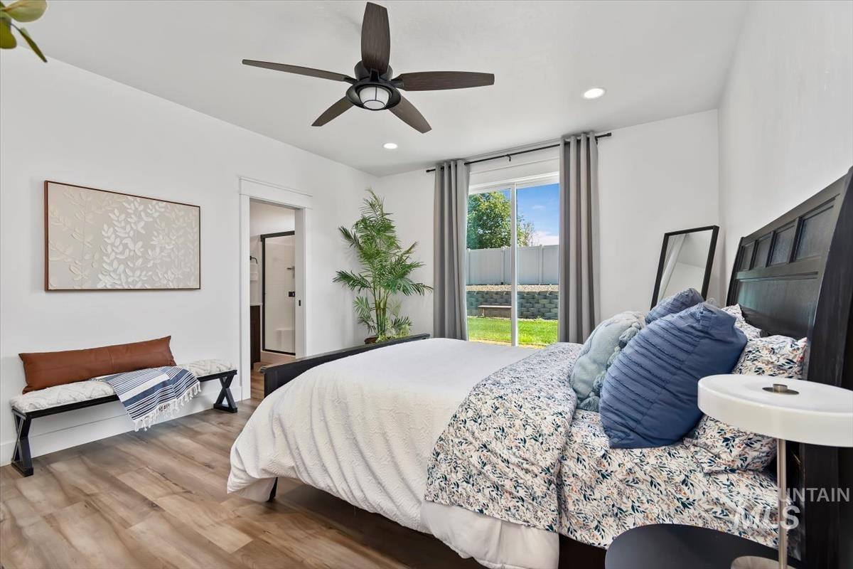 5897 W Riva Capri Street, Meridian, Idaho 83646, 3 Bedrooms, 2 Bathrooms, Residential For Sale, Price $529,900, 98993259