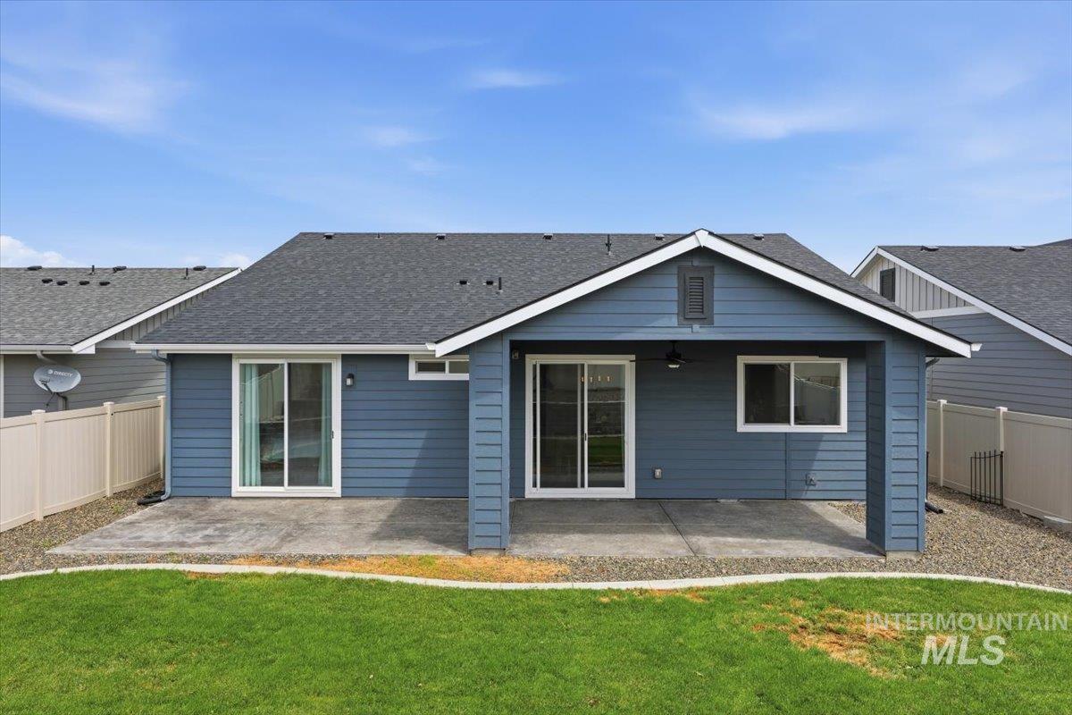 5897 W Riva Capri Street, Meridian, Idaho 83646, 3 Bedrooms, 2 Bathrooms, Residential For Sale, Price $529,900, 98993259