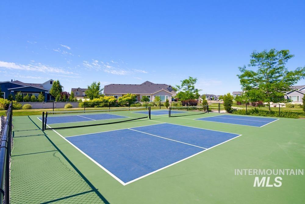 5897 W Riva Capri Street, Meridian, Idaho 83646, 3 Bedrooms, 2 Bathrooms, Residential For Sale, Price $529,900, 98993259