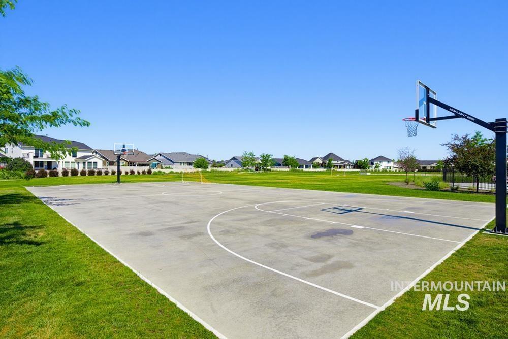 5897 W Riva Capri Street, Meridian, Idaho 83646, 3 Bedrooms, 2 Bathrooms, Residential For Sale, Price $529,900, 98993259