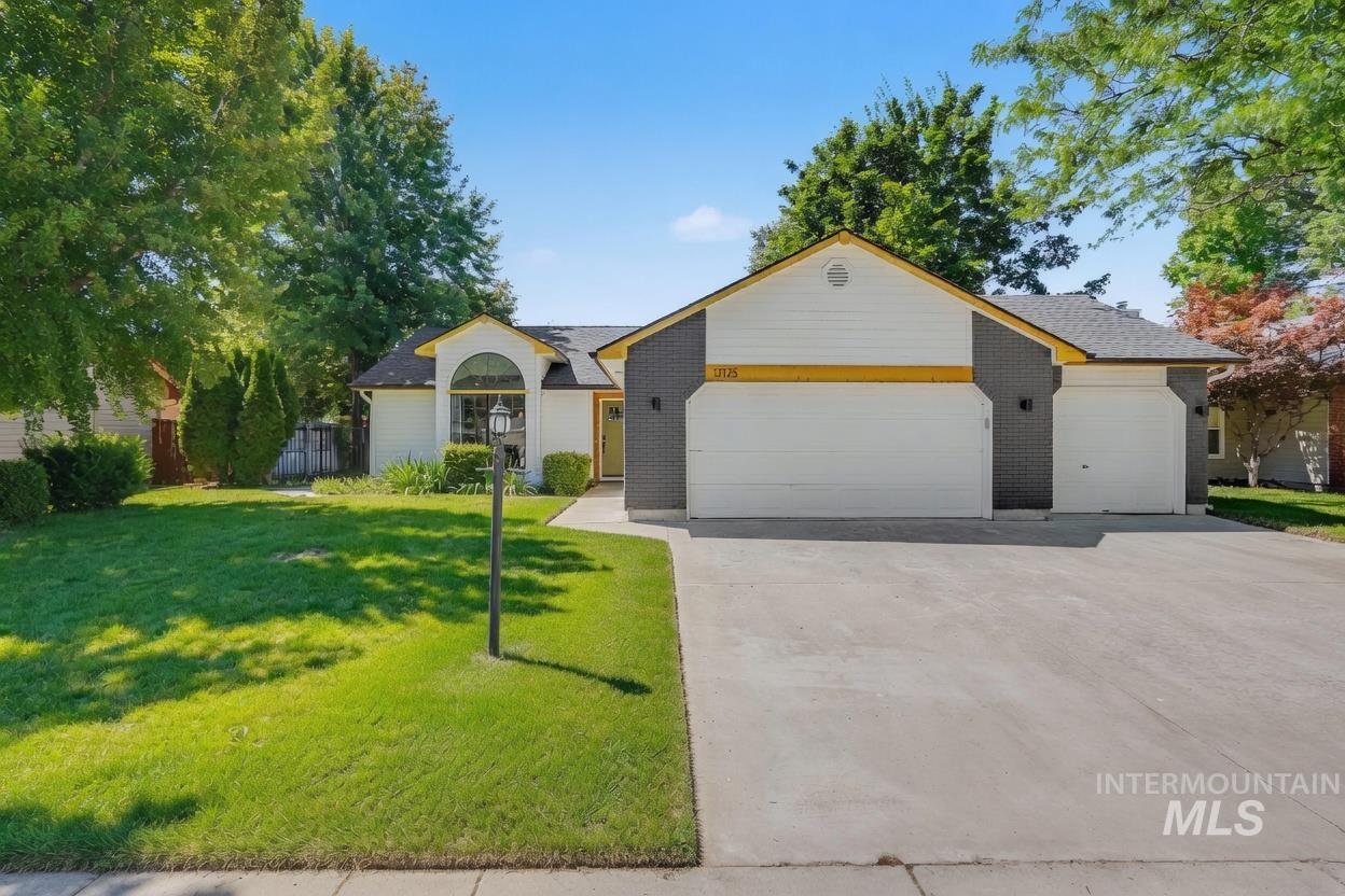 12125 W Stillwater Dr., Boise, Idaho 83713, 3 Bedrooms, 2 Bathrooms, Residential For Sale, Price $485,000, 98993260