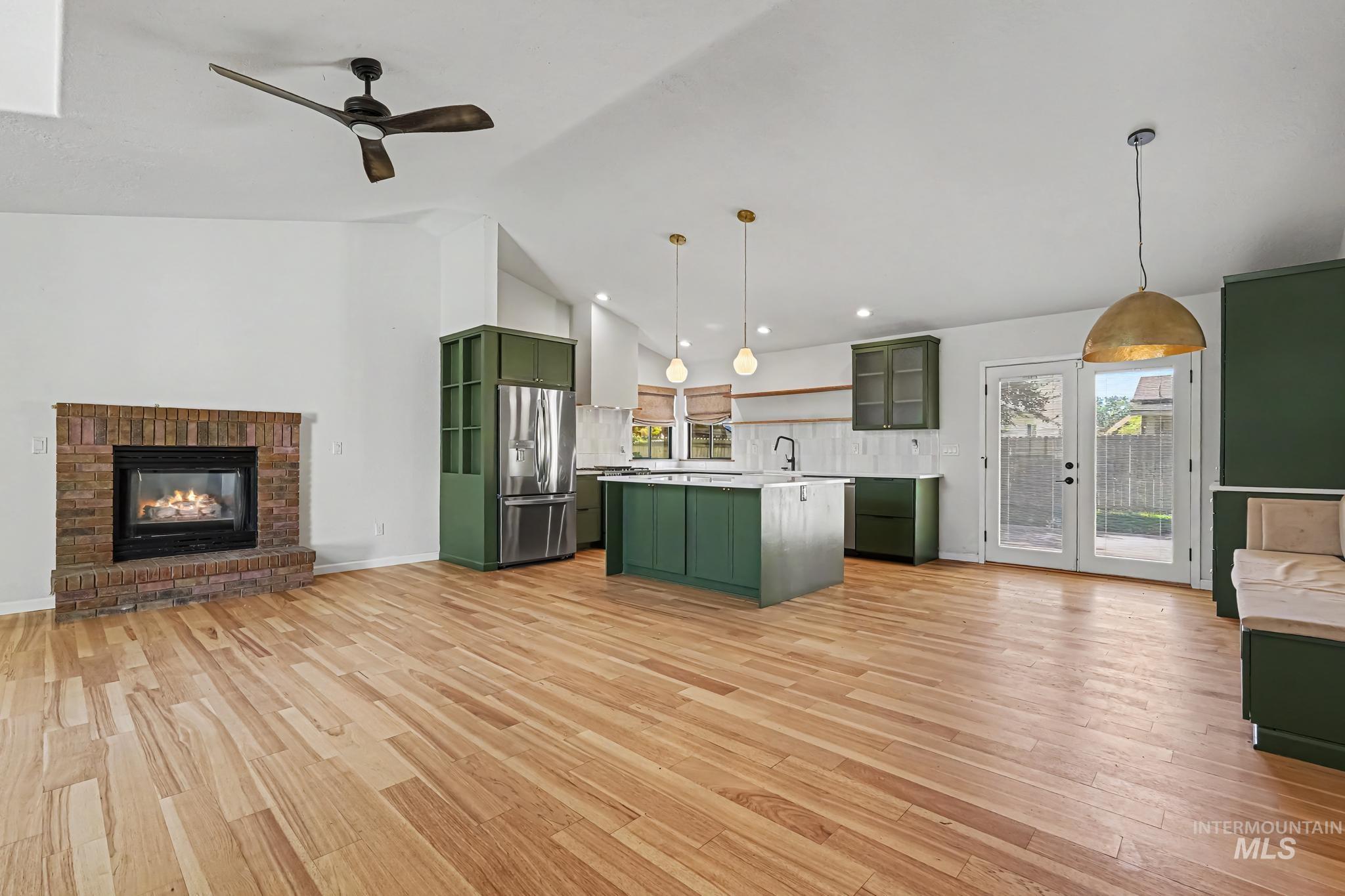 12125 W Stillwater Dr., Boise, Idaho 83713, 3 Bedrooms, 2 Bathrooms, Residential For Sale, Price $485,000, 98993260