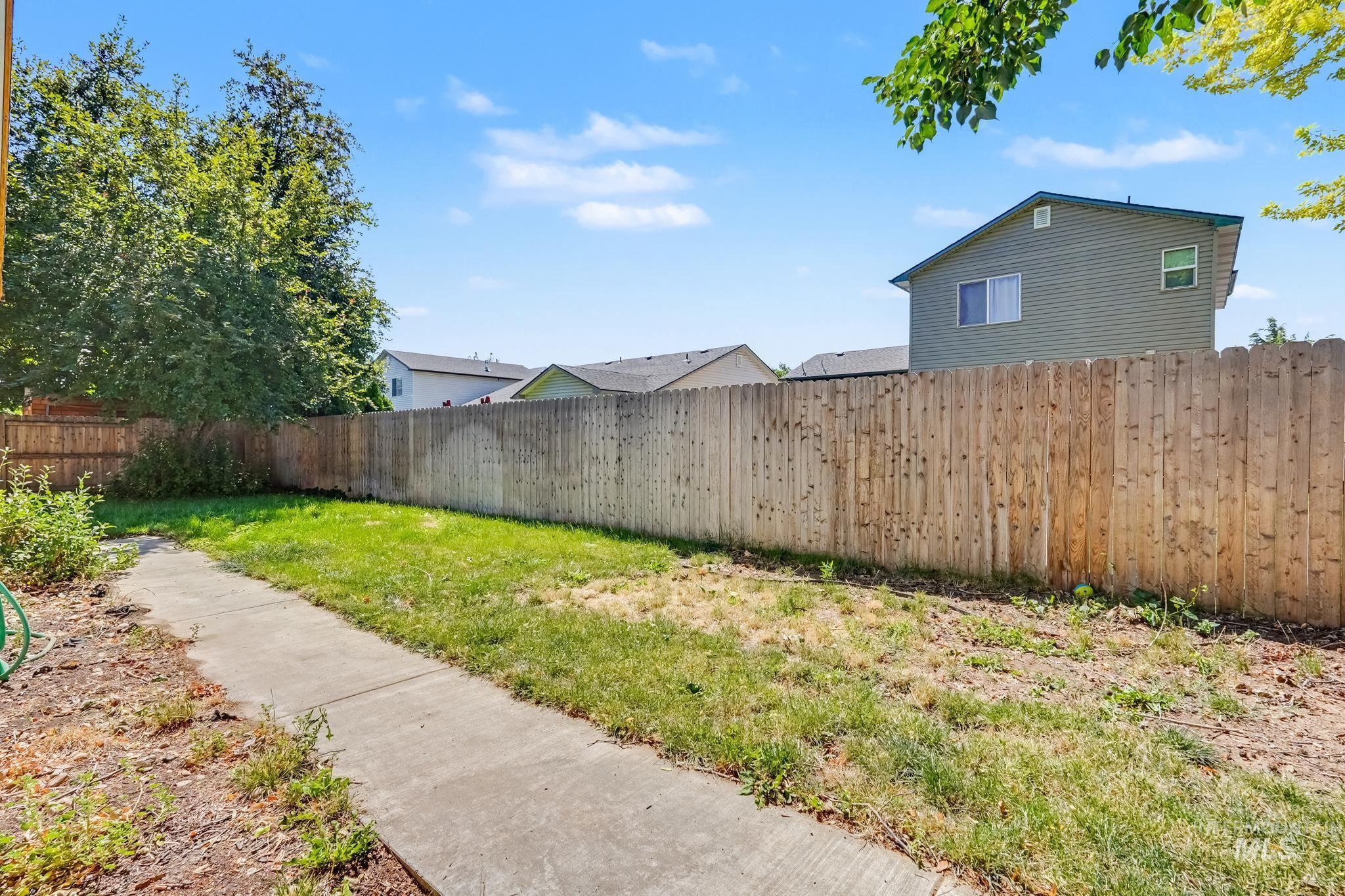 12125 W Stillwater Dr., Boise, Idaho 83713, 3 Bedrooms, 2 Bathrooms, Residential For Sale, Price $485,000, 98993260