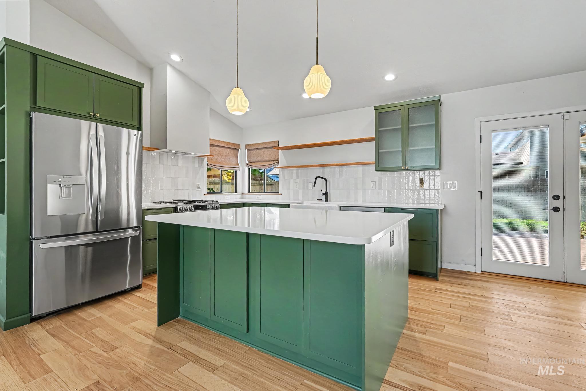 12125 W Stillwater Dr., Boise, Idaho 83713, 3 Bedrooms, 2 Bathrooms, Residential For Sale, Price $485,000, 98993260