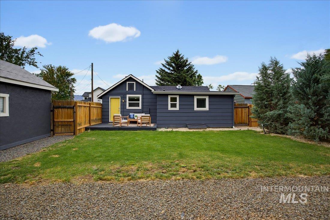 617 N 29th St, Boise, Idaho 83702, 2 Bedrooms, 1 Bathroom, Residential For Sale, Price $499,900, 98993262
