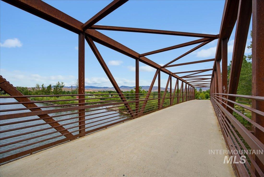 617 N 29th St, Boise, Idaho 83702, 2 Bedrooms, 1 Bathroom, Residential For Sale, Price $499,900, 98993262