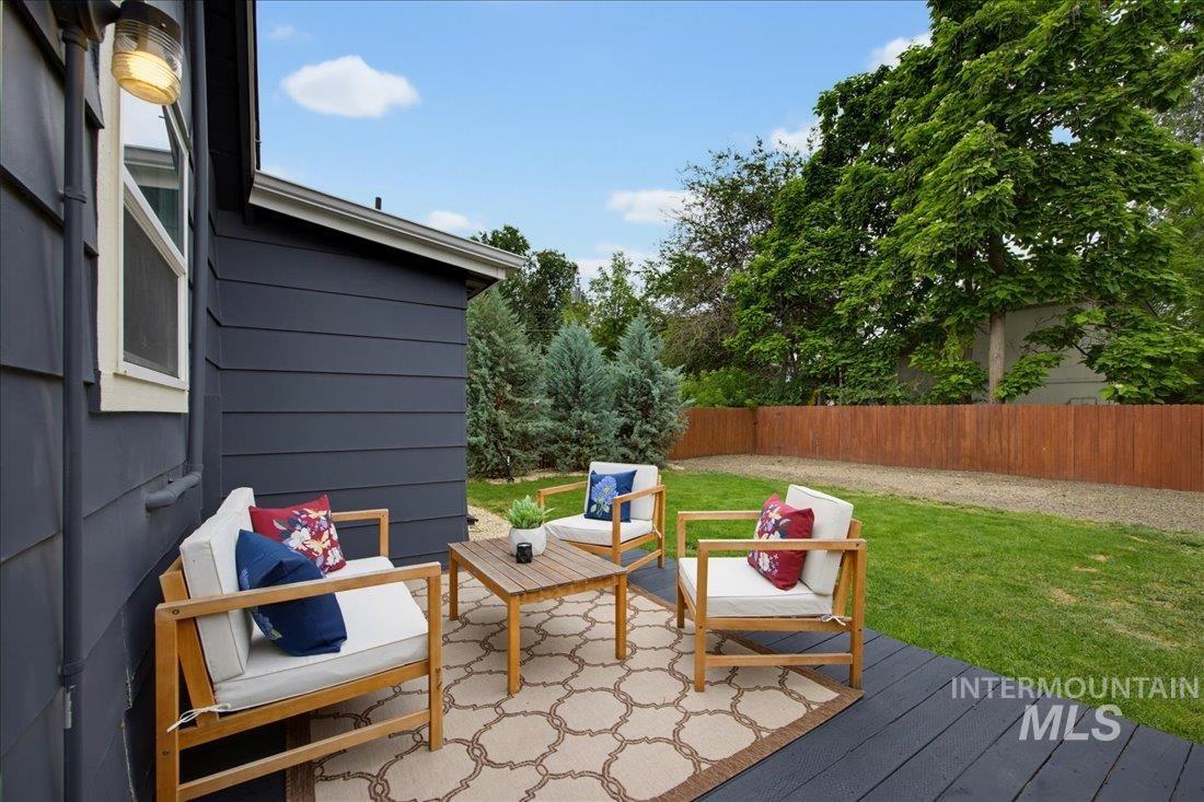 617 N 29th St, Boise, Idaho 83702, 2 Bedrooms, 1 Bathroom, Residential Income For Sale, Price $499,900, 98993263