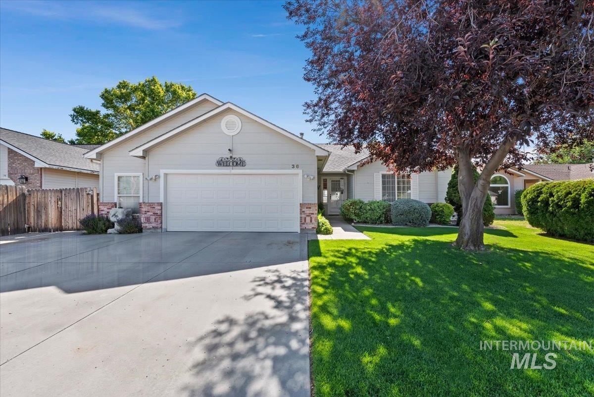 36 S Bingham St, Nampa, Idaho 83651, 3 Bedrooms, 2 Bathrooms, Residential For Sale, Price $389,900, 98993264