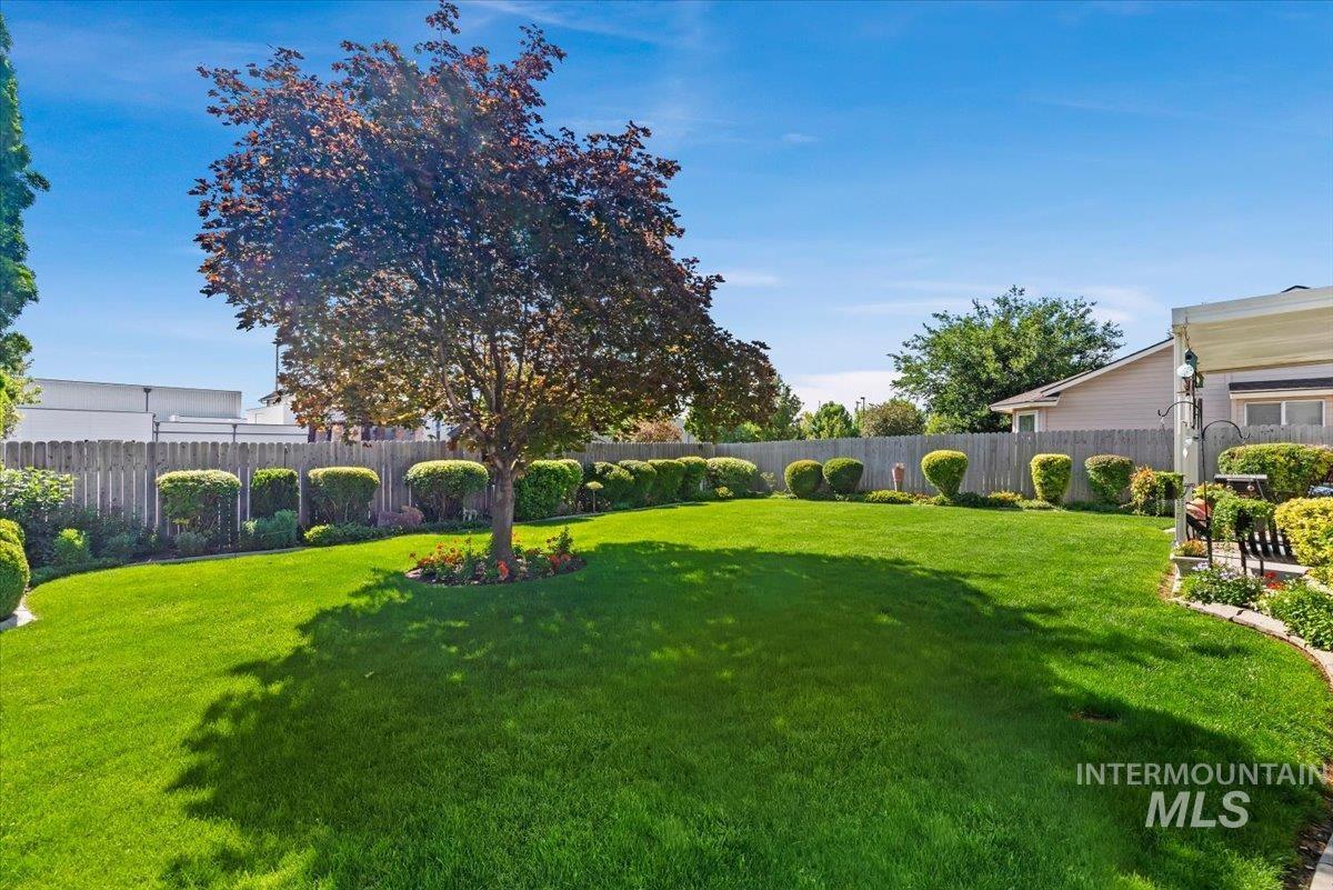 36 S Bingham St, Nampa, Idaho 83651, 3 Bedrooms, 2 Bathrooms, Residential For Sale, Price $389,900, 98993264