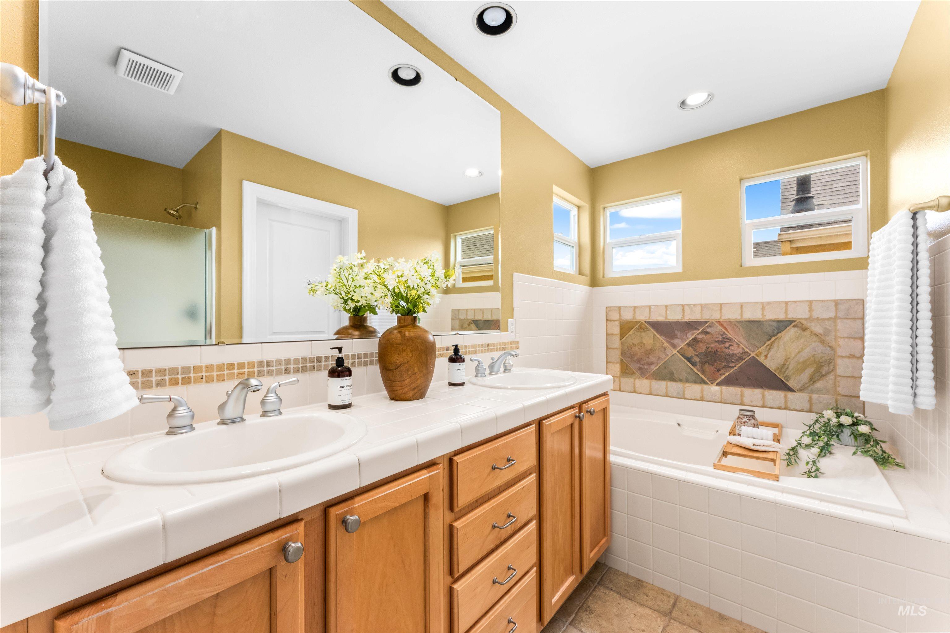 3954 S Mill Site Ave, Boise, Idaho 83716, 3 Bedrooms, 2.5 Bathrooms, Residential For Sale, Price $729,000, 98993265