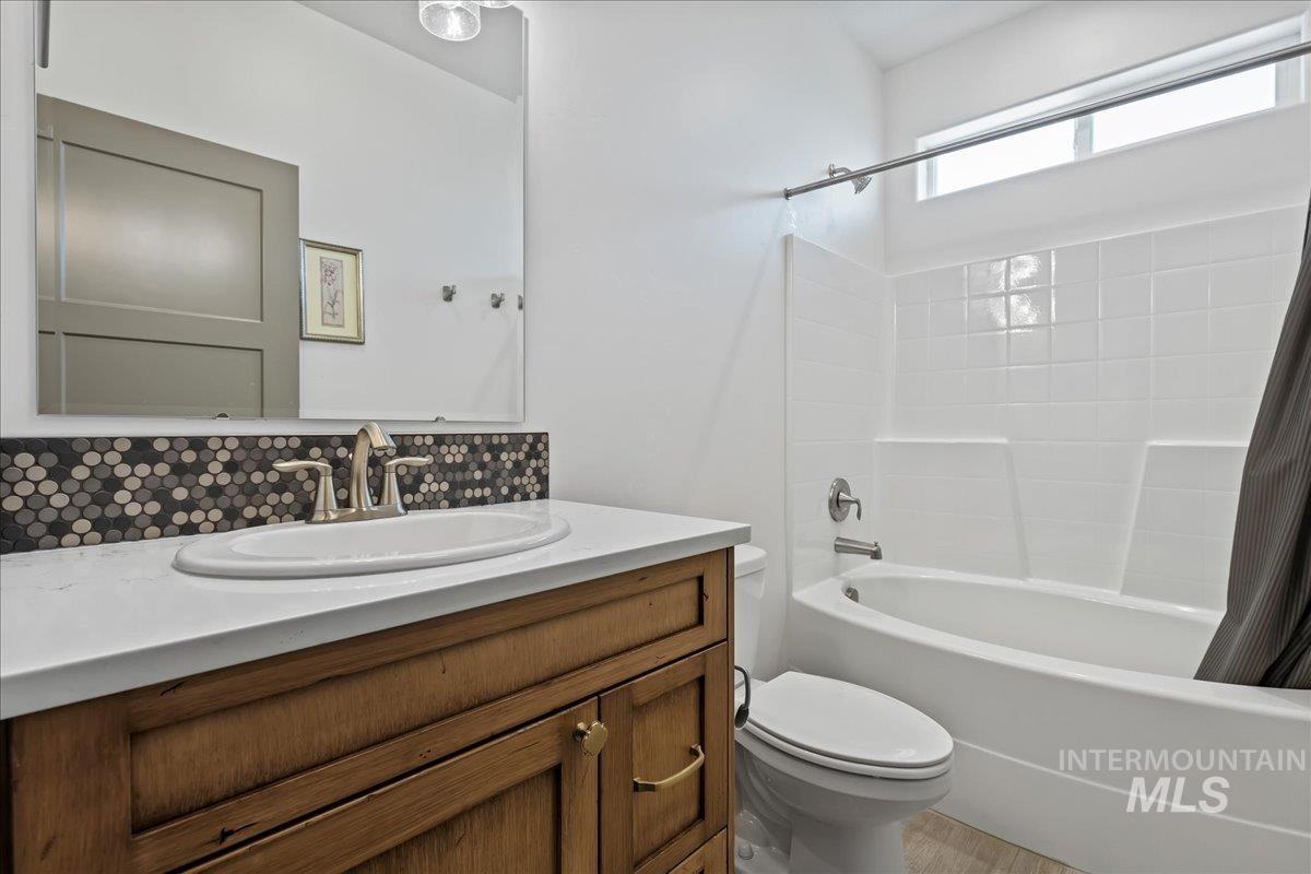 13765 Pillar Rock St, Caldwell, Idaho 83607, 3 Bedrooms, 2 Bathrooms, Residential For Sale, Price $505,000, 98993266