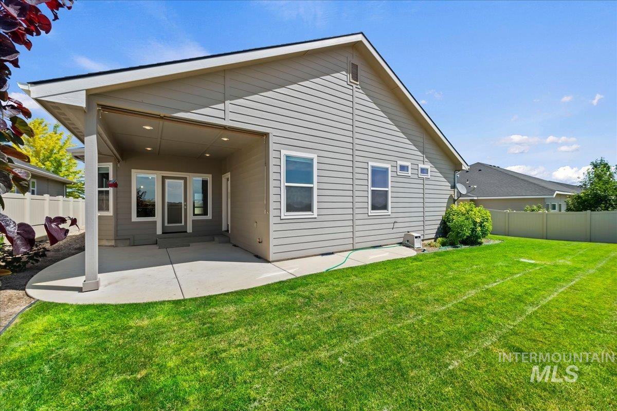 13765 Pillar Rock St, Caldwell, Idaho 83607, 3 Bedrooms, 2 Bathrooms, Residential For Sale, Price $505,000, 98993266