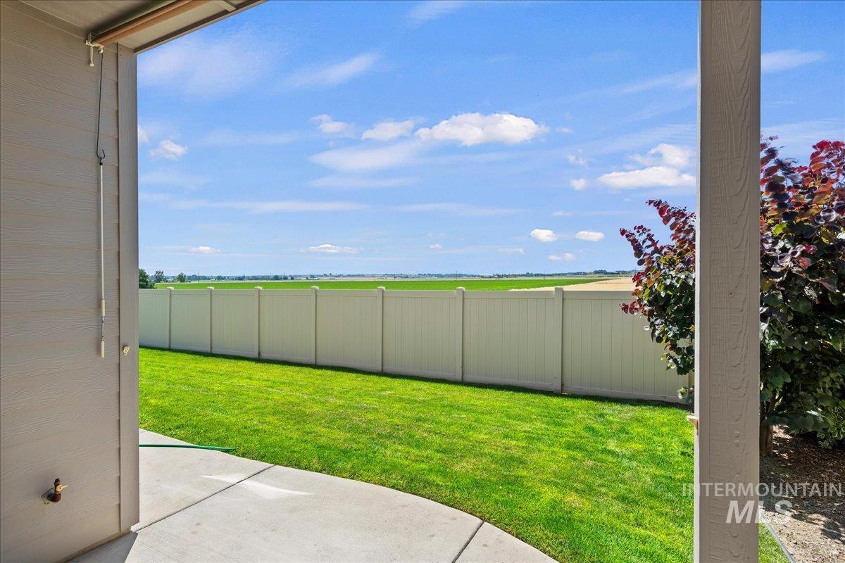 13765 Pillar Rock St, Caldwell, Idaho 83607, 3 Bedrooms, 2 Bathrooms, Residential For Sale, Price $505,000, 98993266