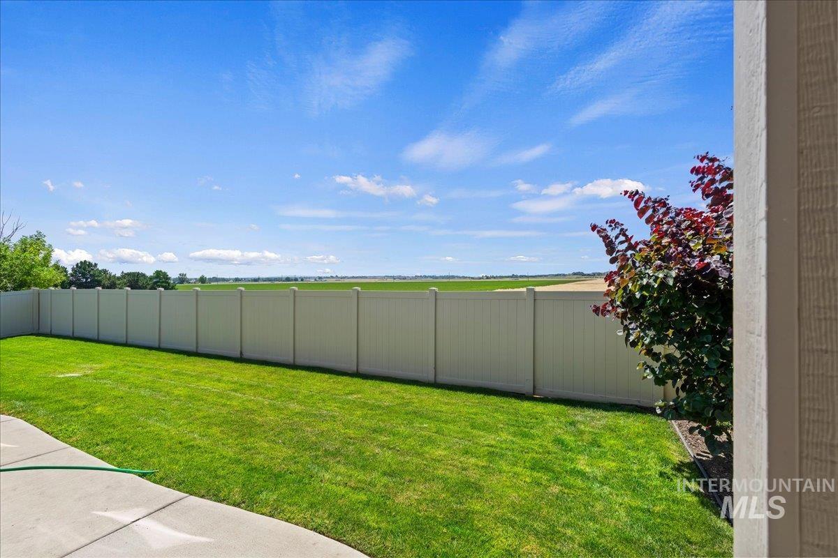 13765 Pillar Rock St, Caldwell, Idaho 83607, 3 Bedrooms, 2 Bathrooms, Residential For Sale, Price $505,000, 98993266