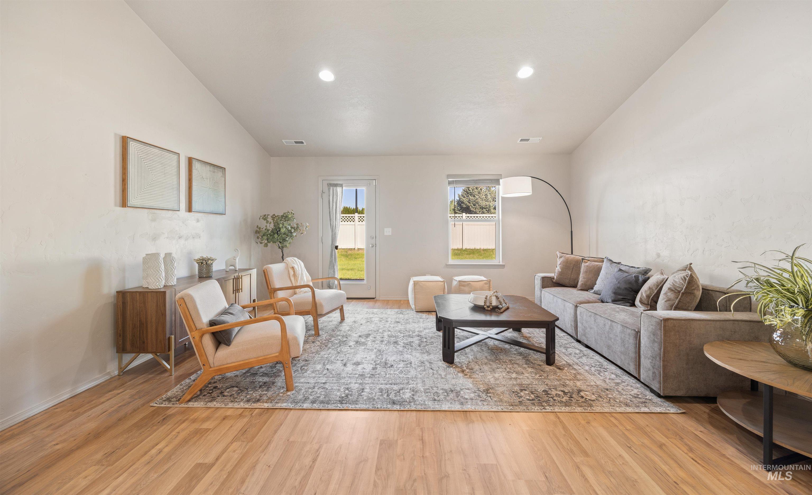 4064 N Alester Ave, Meridian, Idaho 83646, 3 Bedrooms, 2 Bathrooms, Residential For Sale, Price $445,000,MLS 98993267