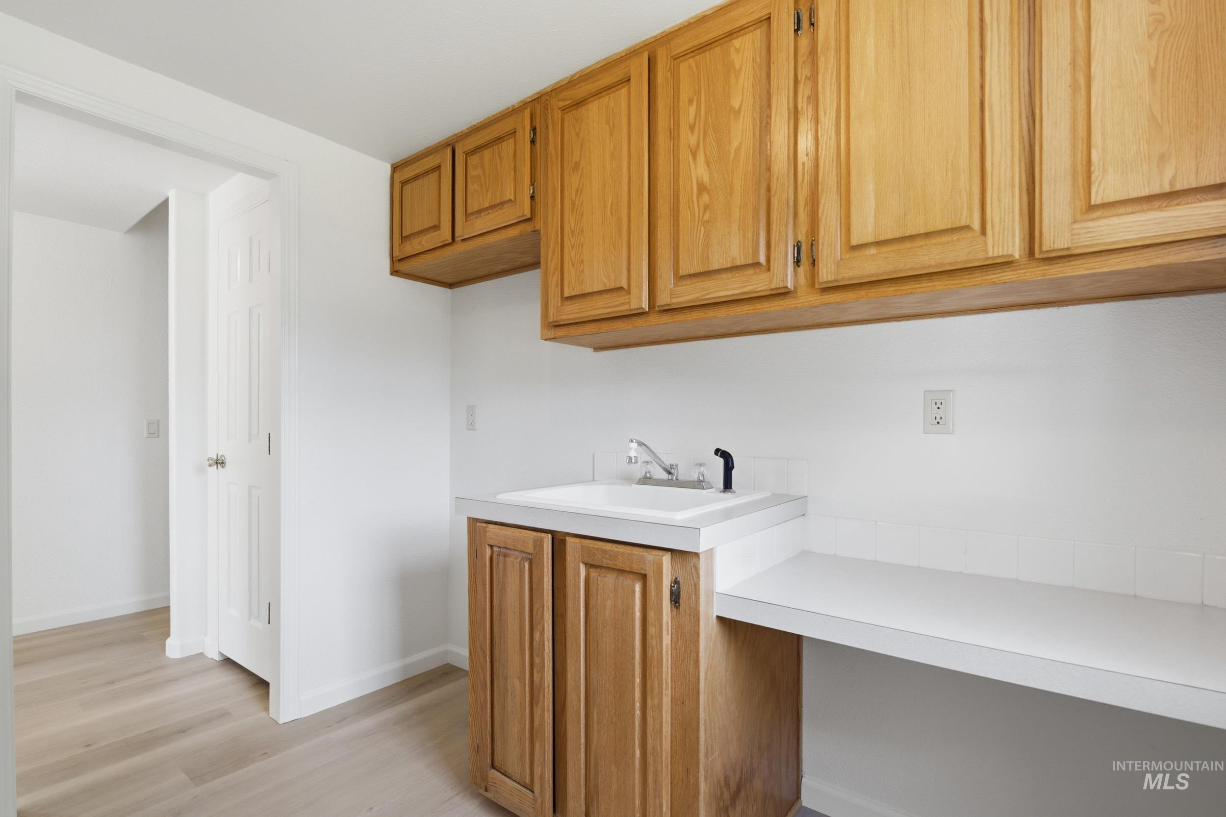 7422 Track Rd, Nampa, Idaho 83686, 3 Bedrooms, 2 Bathrooms, Residential For Sale, Price $499,999, 98993269