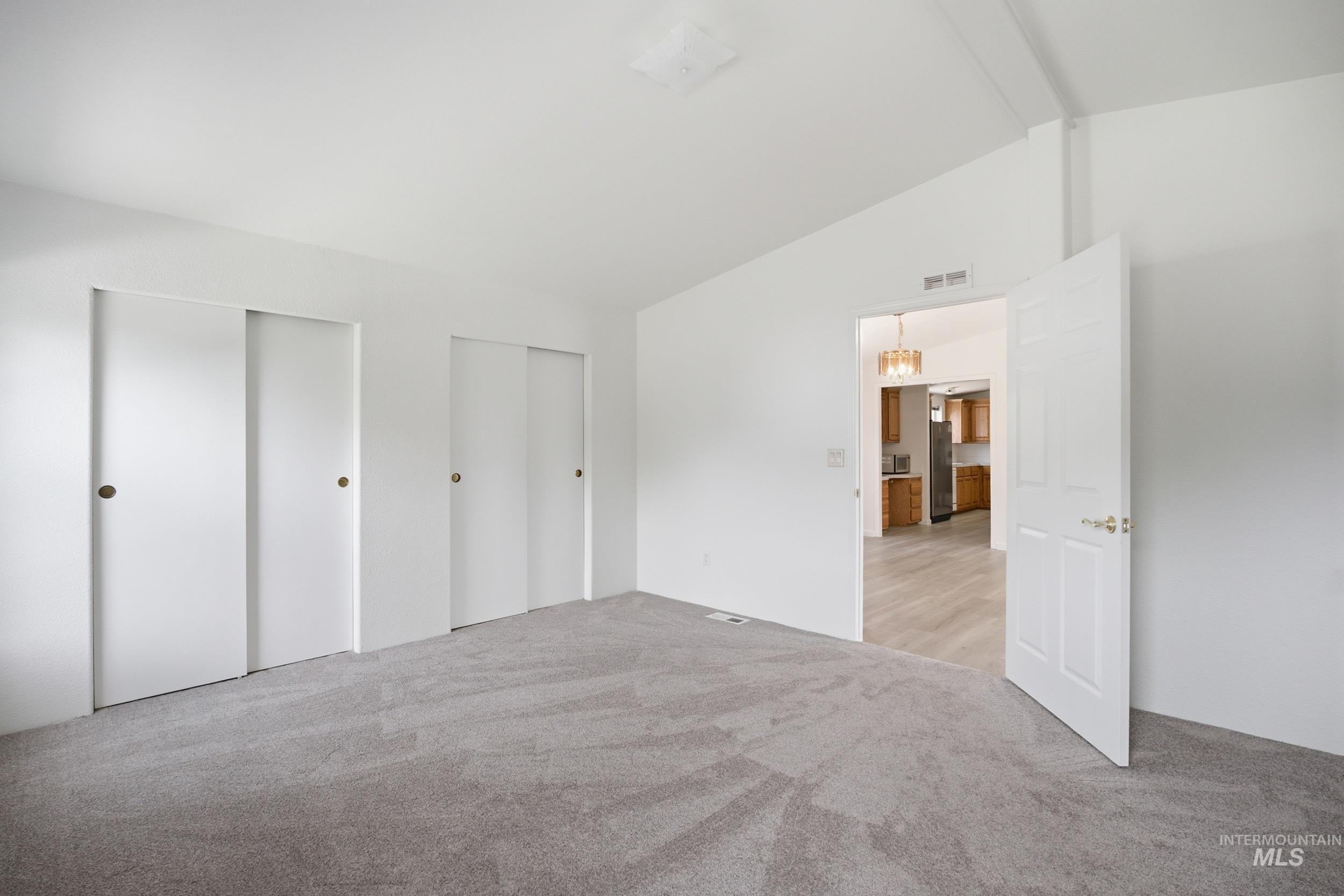7422 Track Rd, Nampa, Idaho 83686, 3 Bedrooms, 2 Bathrooms, Residential For Sale, Price $499,999, 98993269
