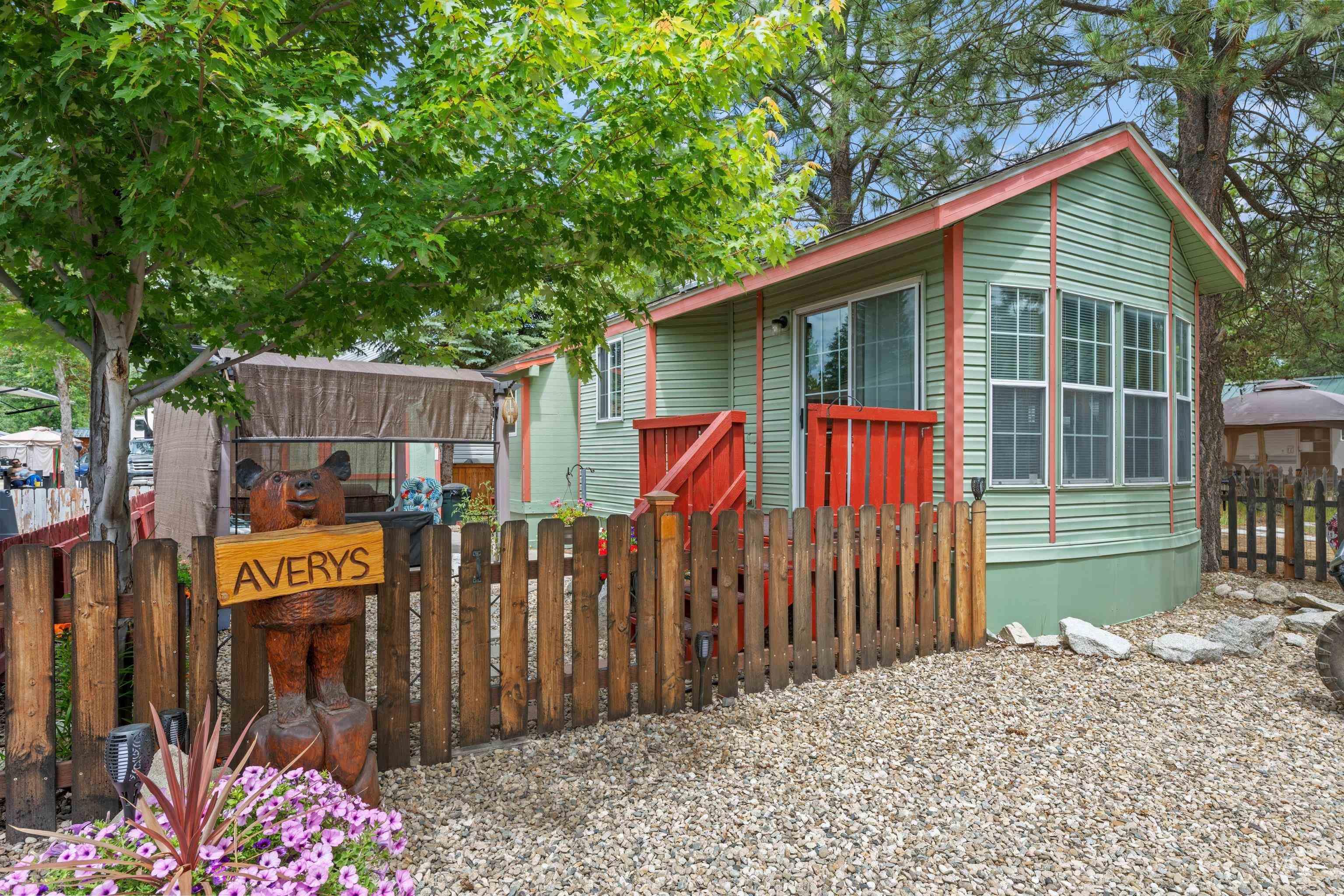 514 W Sawyer, Cascade, Idaho 83611, 1 Bedroom, 1 Bathroom, Residential For Sale, Price $170,000, 98993271