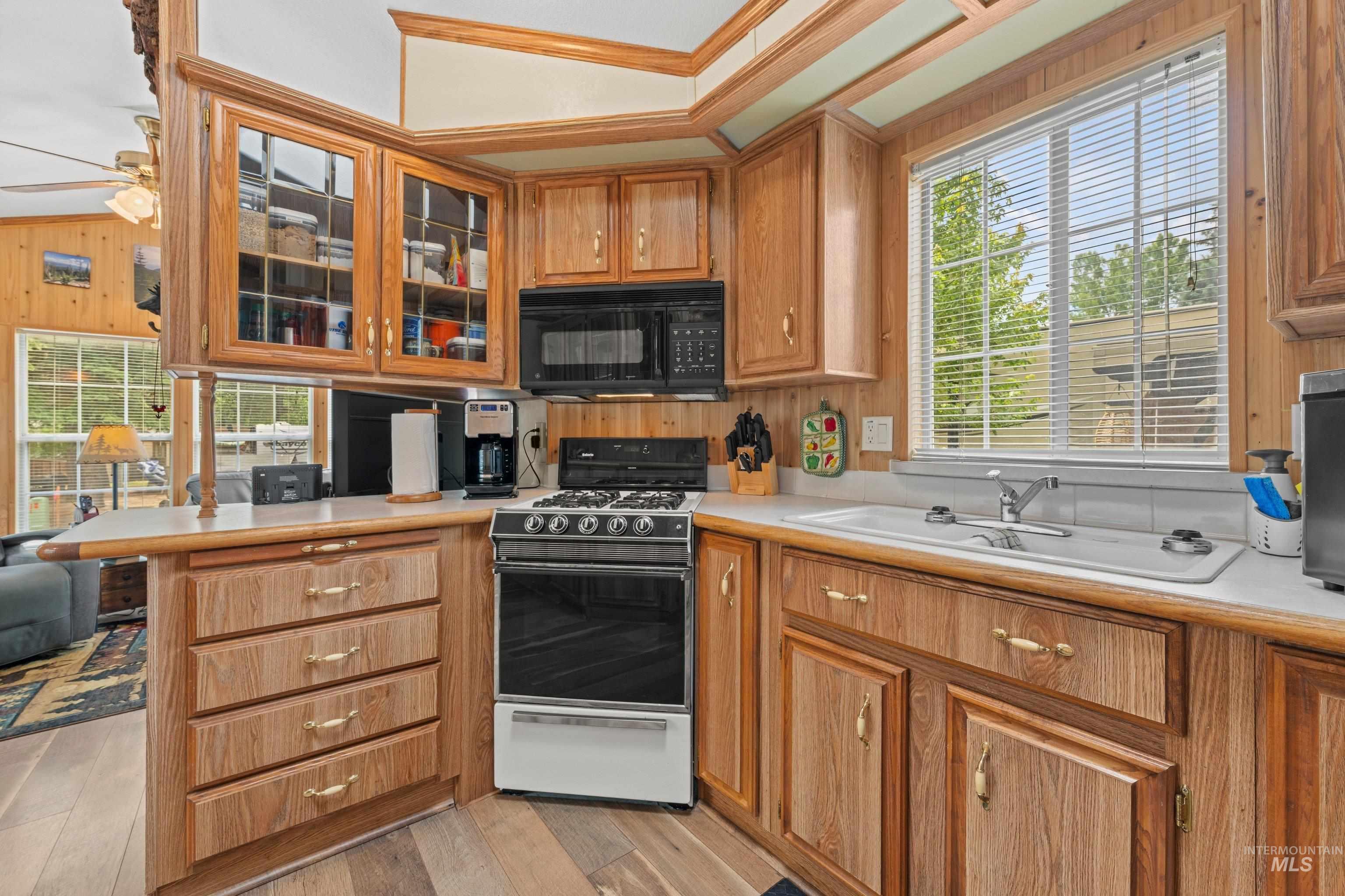 514 W Sawyer, Cascade, Idaho 83611, 1 Bedroom, 1 Bathroom, Residential For Sale, Price $170,000, 98993271
